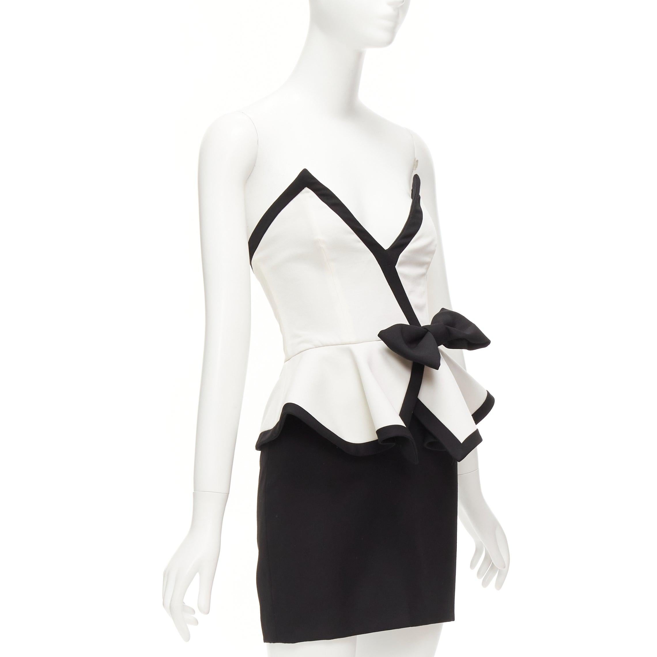 Gray ALESSANDRA RICH black white graphic colorblocked peplum cocktail dress IT38 XS For Sale