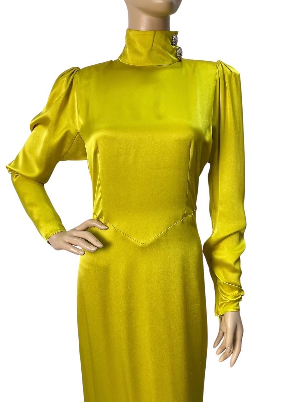 Alessandra Rich, abito lungo a collo alto in raso impreziosito, giallo, sz.42 in vendita 5