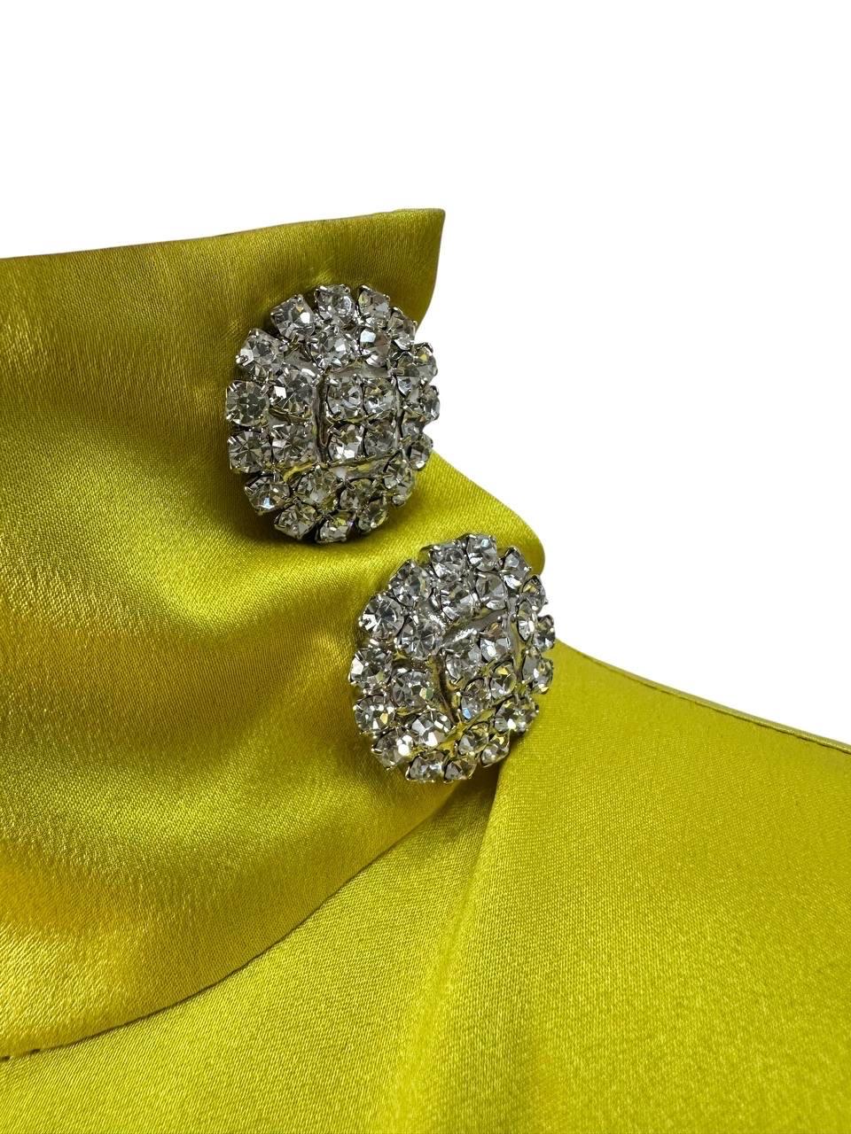 Donna Alessandra Rich, abito lungo a collo alto in raso impreziosito, giallo, sz.42 in vendita