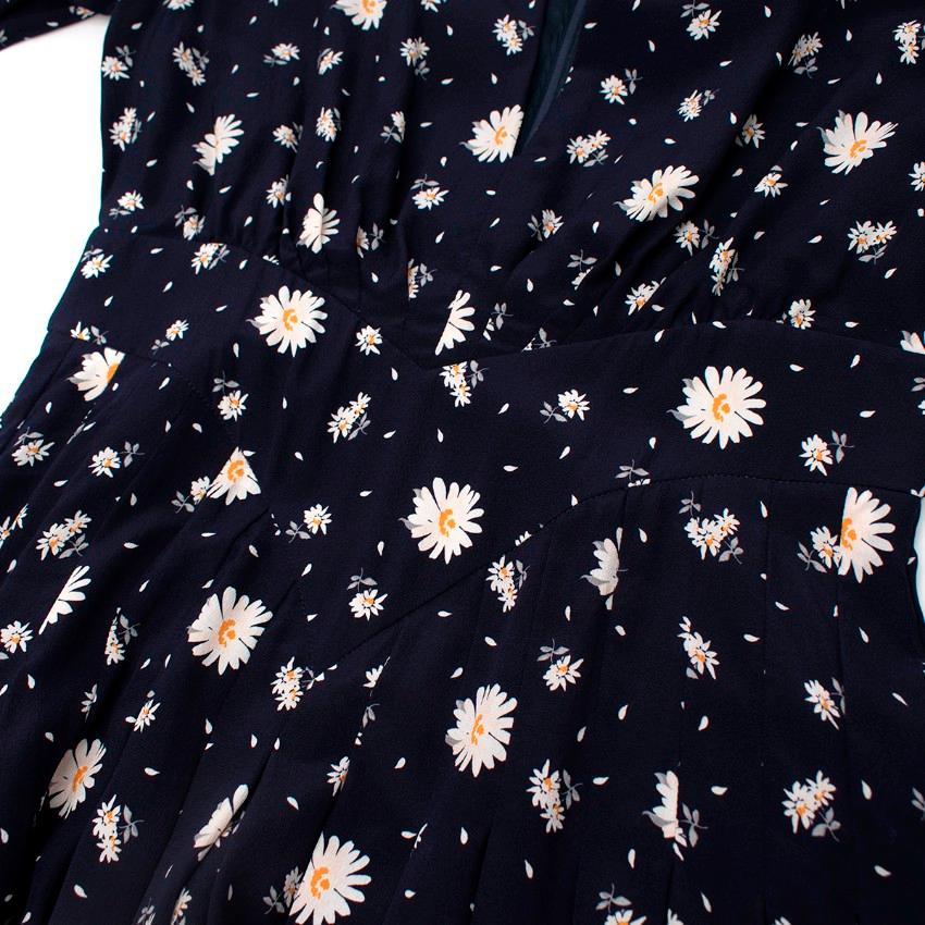 Black Alessandra Rich Navy Silk Keyhole Neck Daisy Print Long Dress For Sale