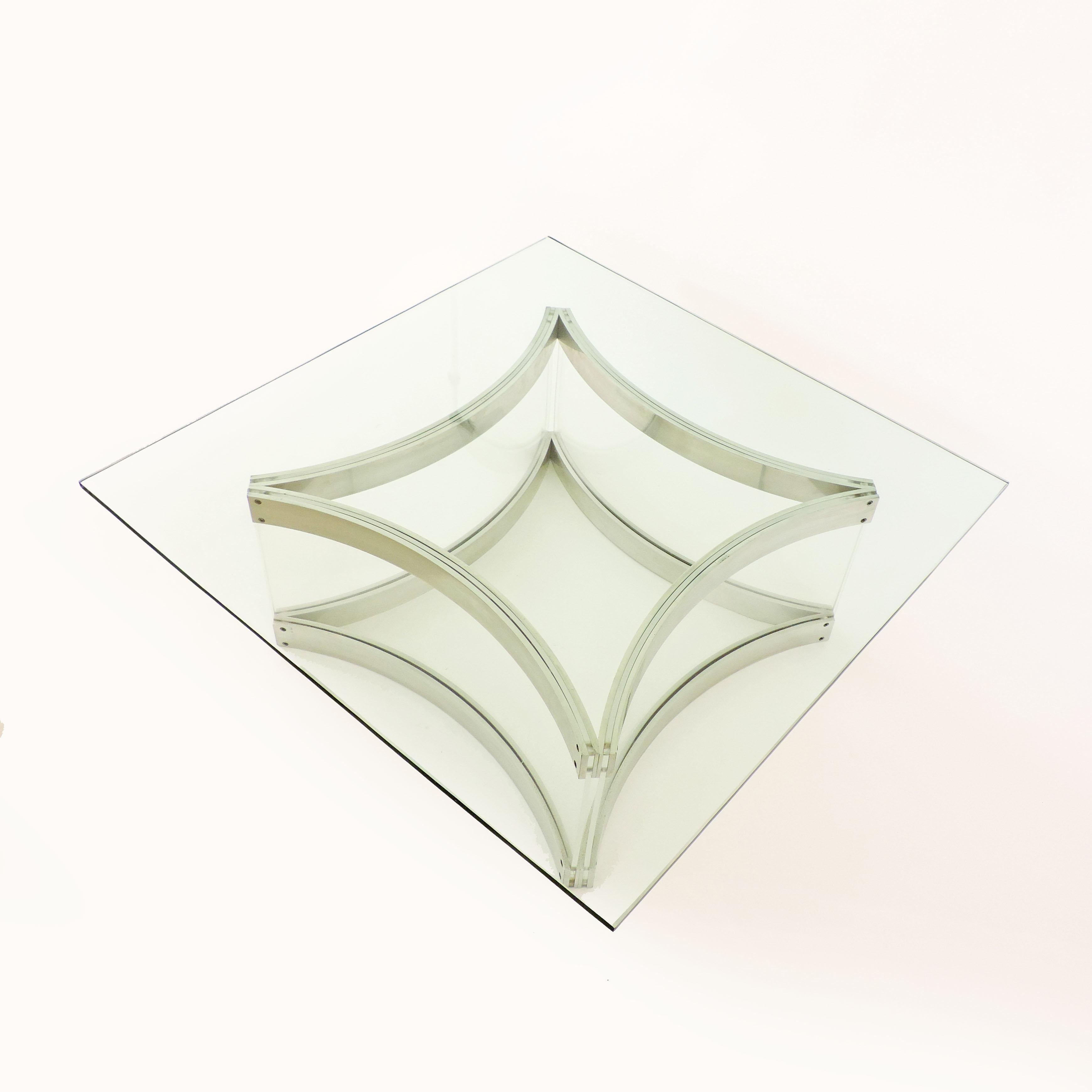 Modern Alessandro Albrizzi 1970s Plexiglass, Glass and Aluminum Coffee Table