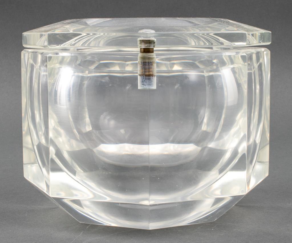 20th Century Alessandro Albrizzi Attributed Lucite Ice Bucket For Sale