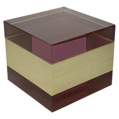 Alessandro Albrizzi Cube Box in Purple Lucite and Gold Metal, Italy, 1970s