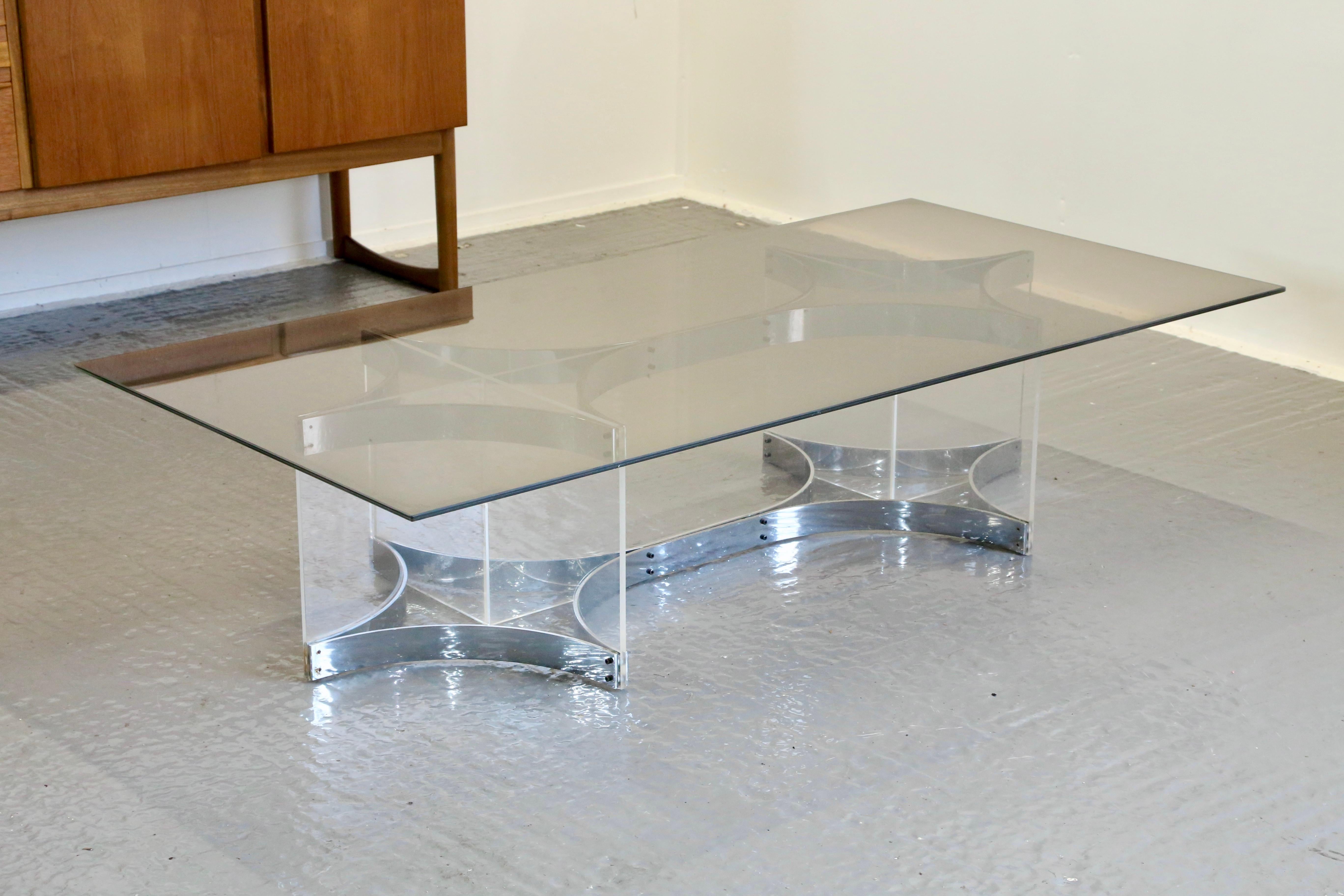 Alessandro Albrizzi, Fine Mid Century Chrome Plated Steel & Lucite Coffee Table For Sale 10