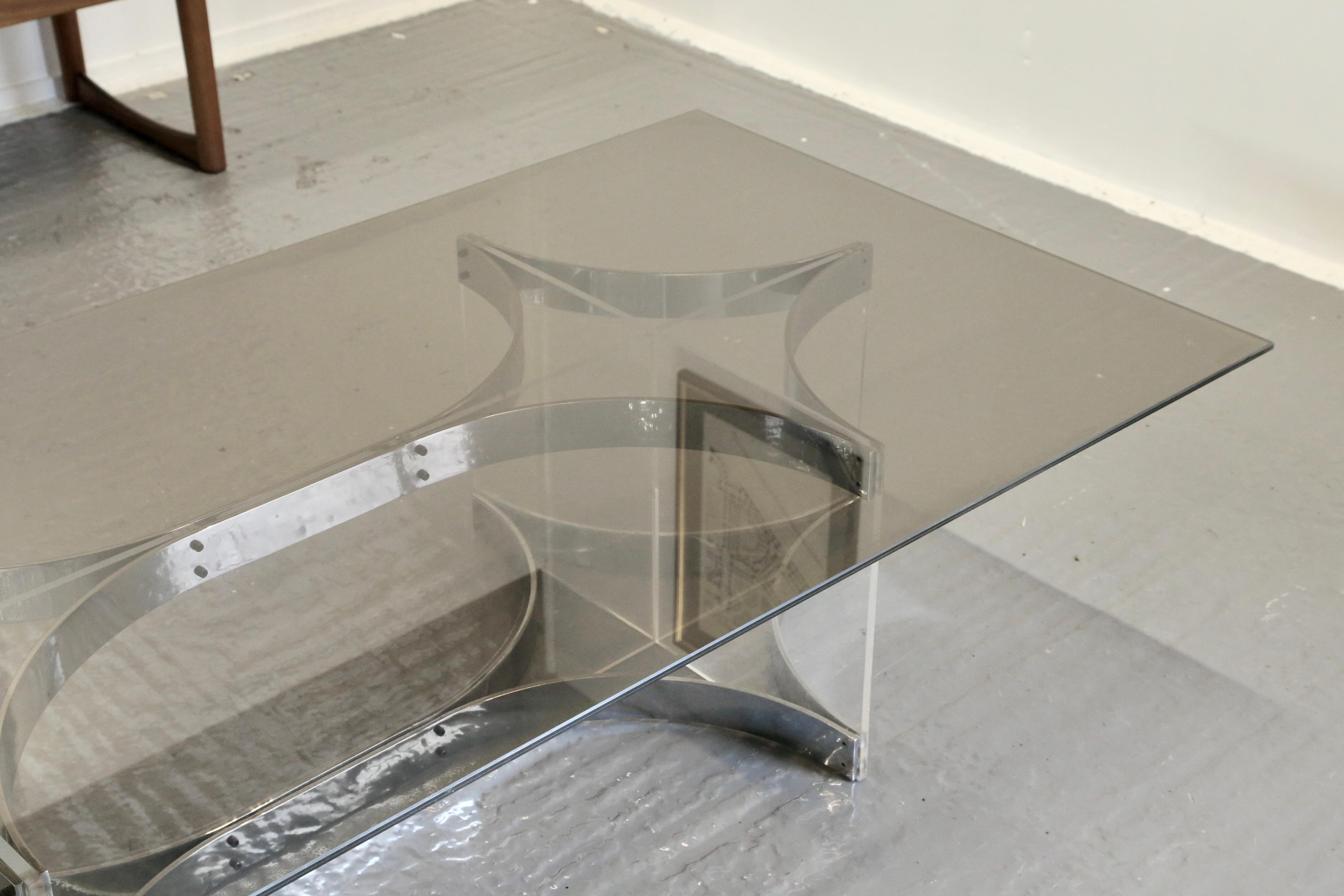Alessandro Albrizzi, Fine Mid Century Chrome Plated Steel & Lucite Coffee Table For Sale 12