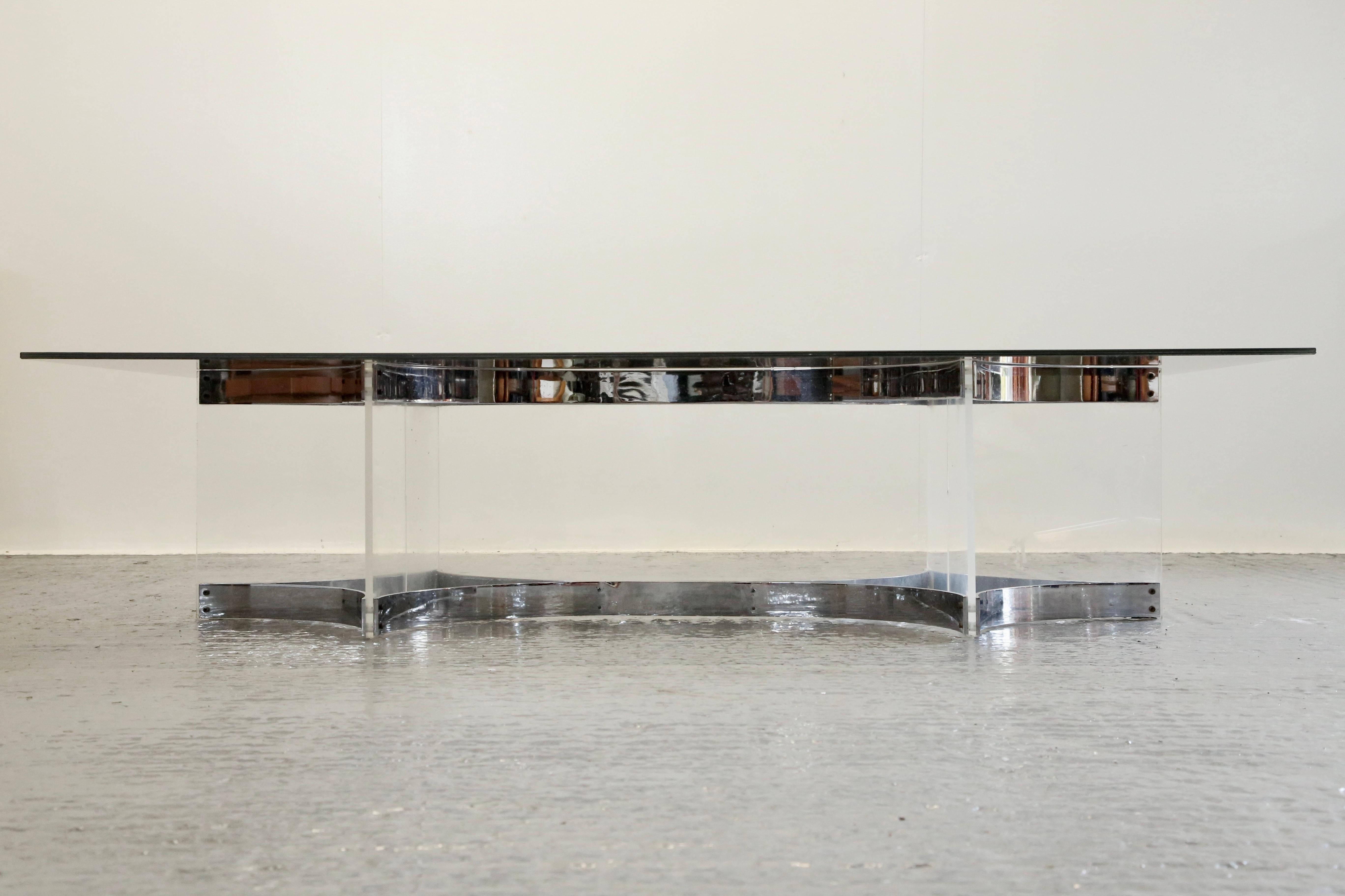 Alessandro Albrizzi, Fine Mid Century Chrome Plated Steel & Lucite Coffee Table For Sale 3
