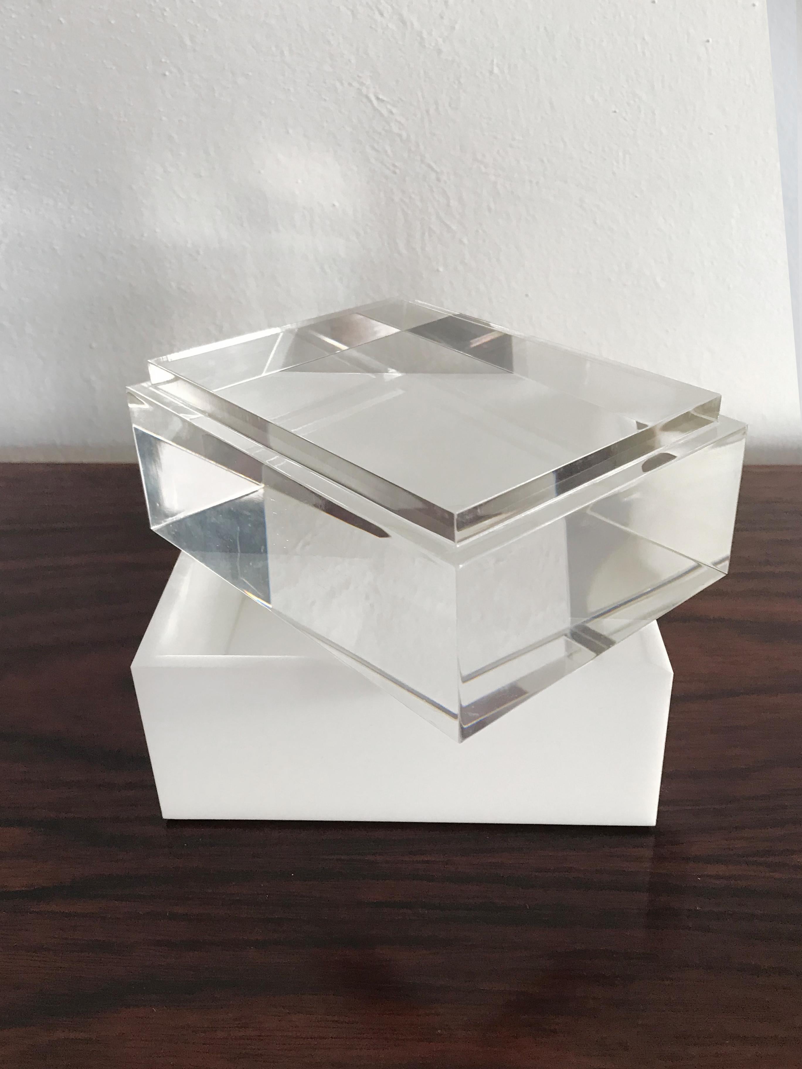 Alessandro Albrizzi Italian White Perspex Boxes 1990s For Sale 4