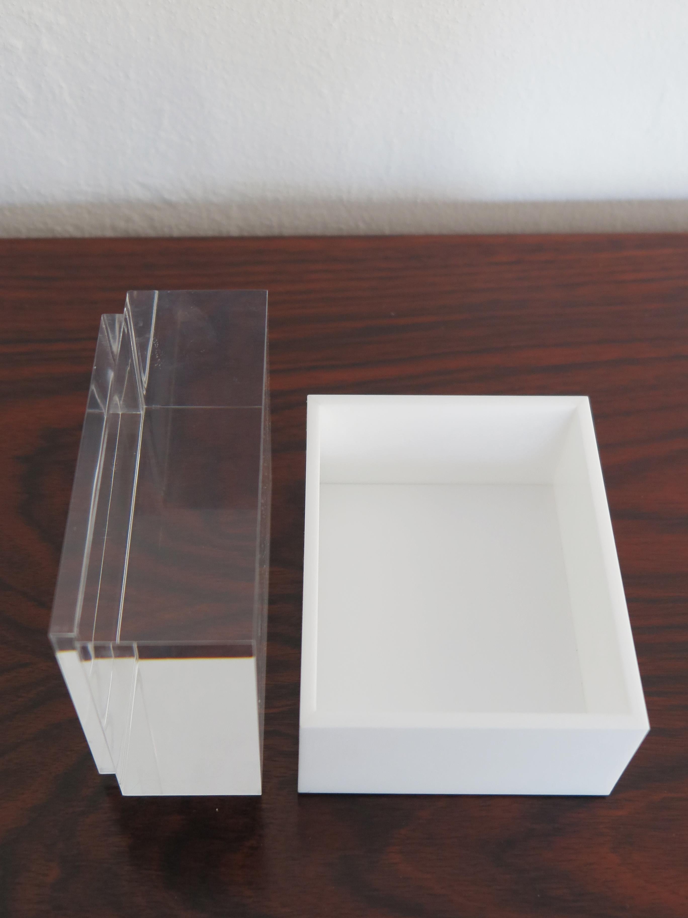 Alessandro Albrizzi Italian White Perspex Boxes 1990s For Sale 6