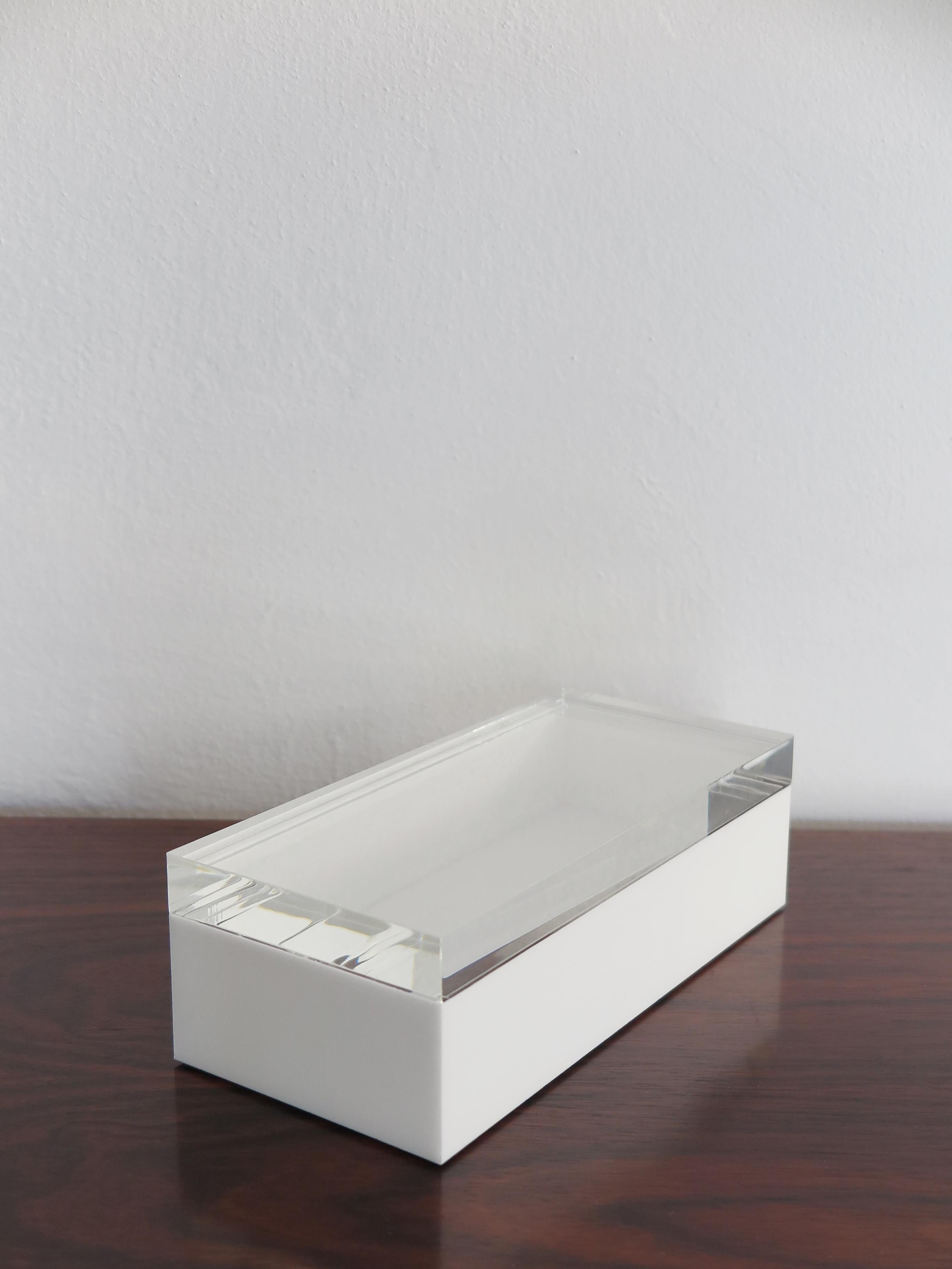Alessandro Albrizzi Italian White Perspex Boxes 1990s For Sale 9