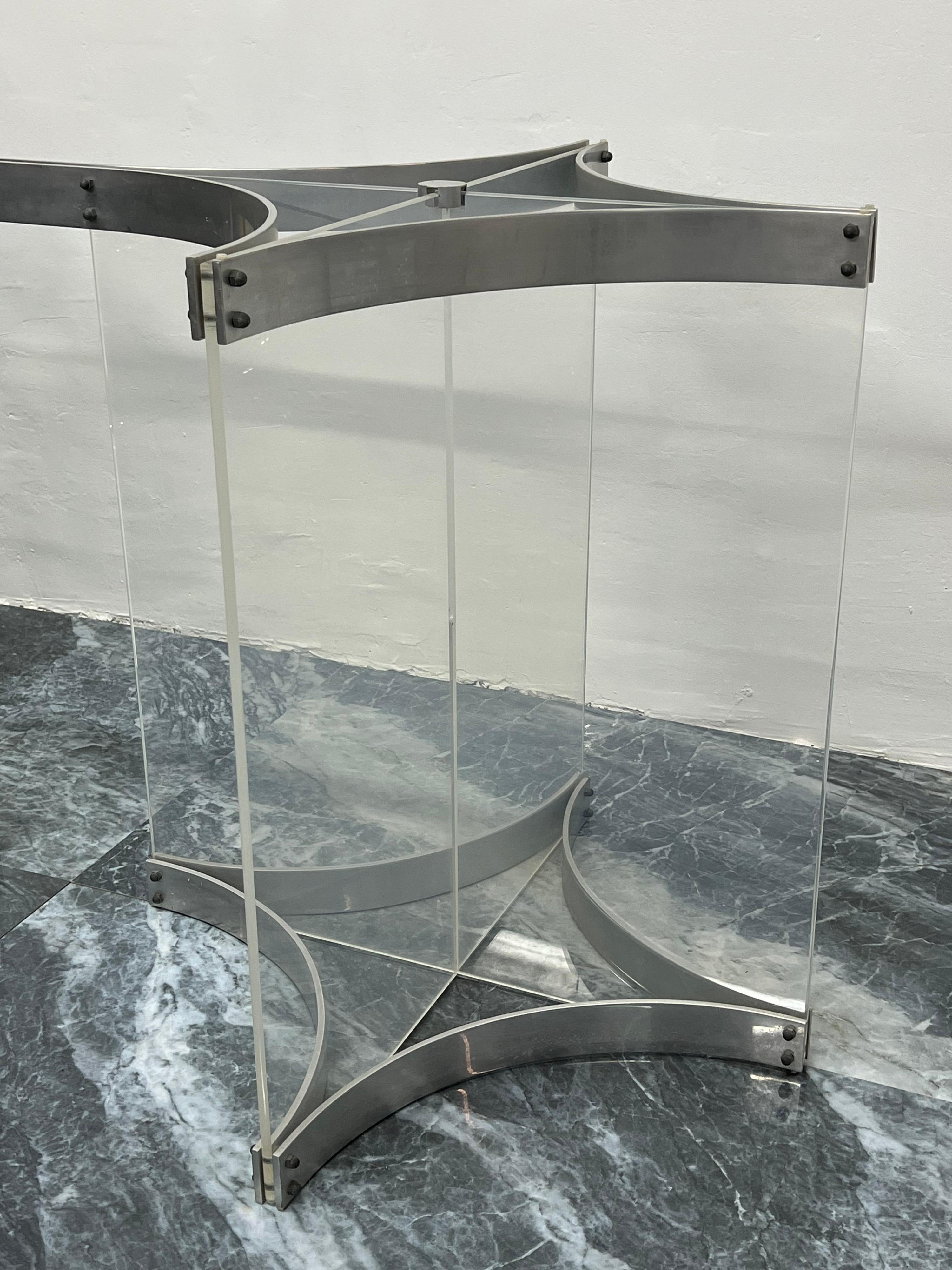 Alessandro Albrizzi Lucite and Aluminum Dining Table Base 2