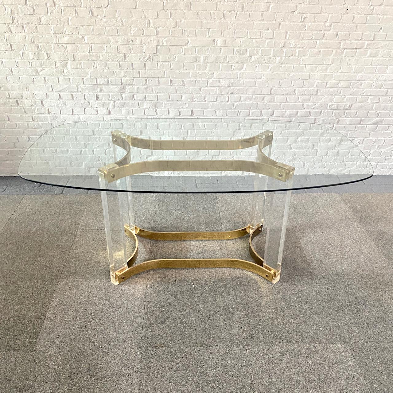 Brass Alessandro Albrizzi lucite & brass dining room table - Hollywood Regency For Sale