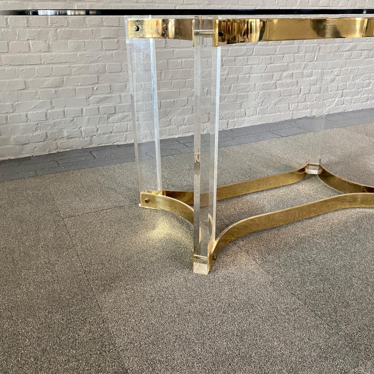 Alessandro Albrizzi lucite & brass dining room table - Hollywood Regency For Sale 1