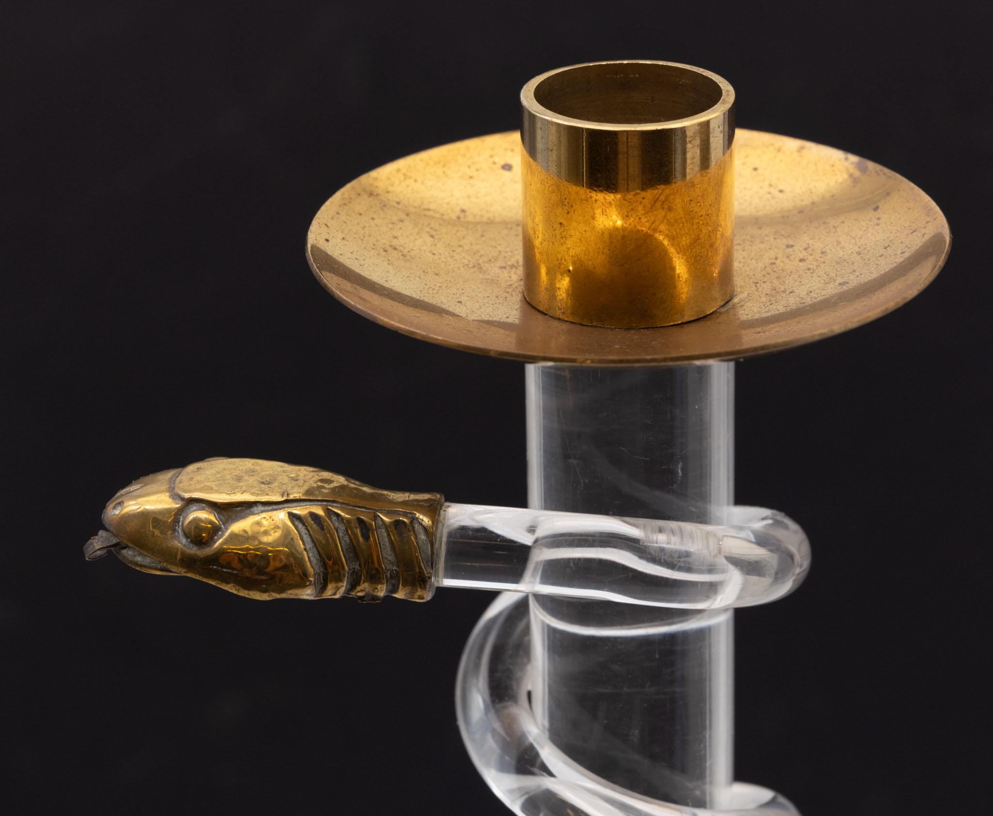 Alessandro Albrizzi Lucite & Brass Serpent Snake Candlesticks 1970s In Good Condition For Sale In Norwich, GB