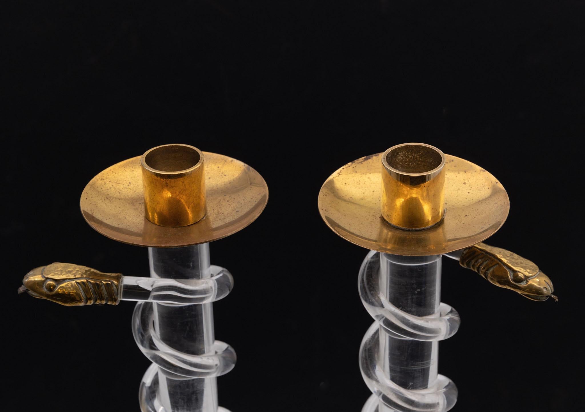 Late 20th Century Alessandro Albrizzi Lucite & Brass Serpent Snake Candlesticks 1970s For Sale