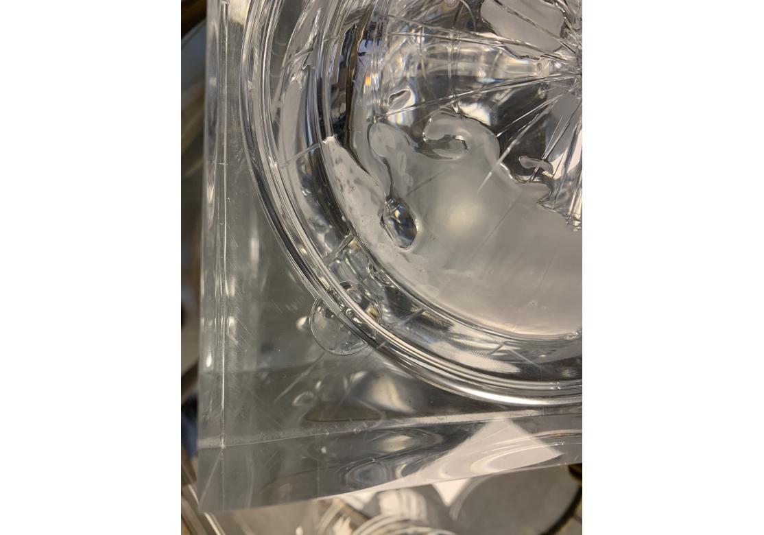 Alessandro Albrizzi Lucite World Globe Form Ice Bucket In Fair Condition For Sale In Bridgeport, CT