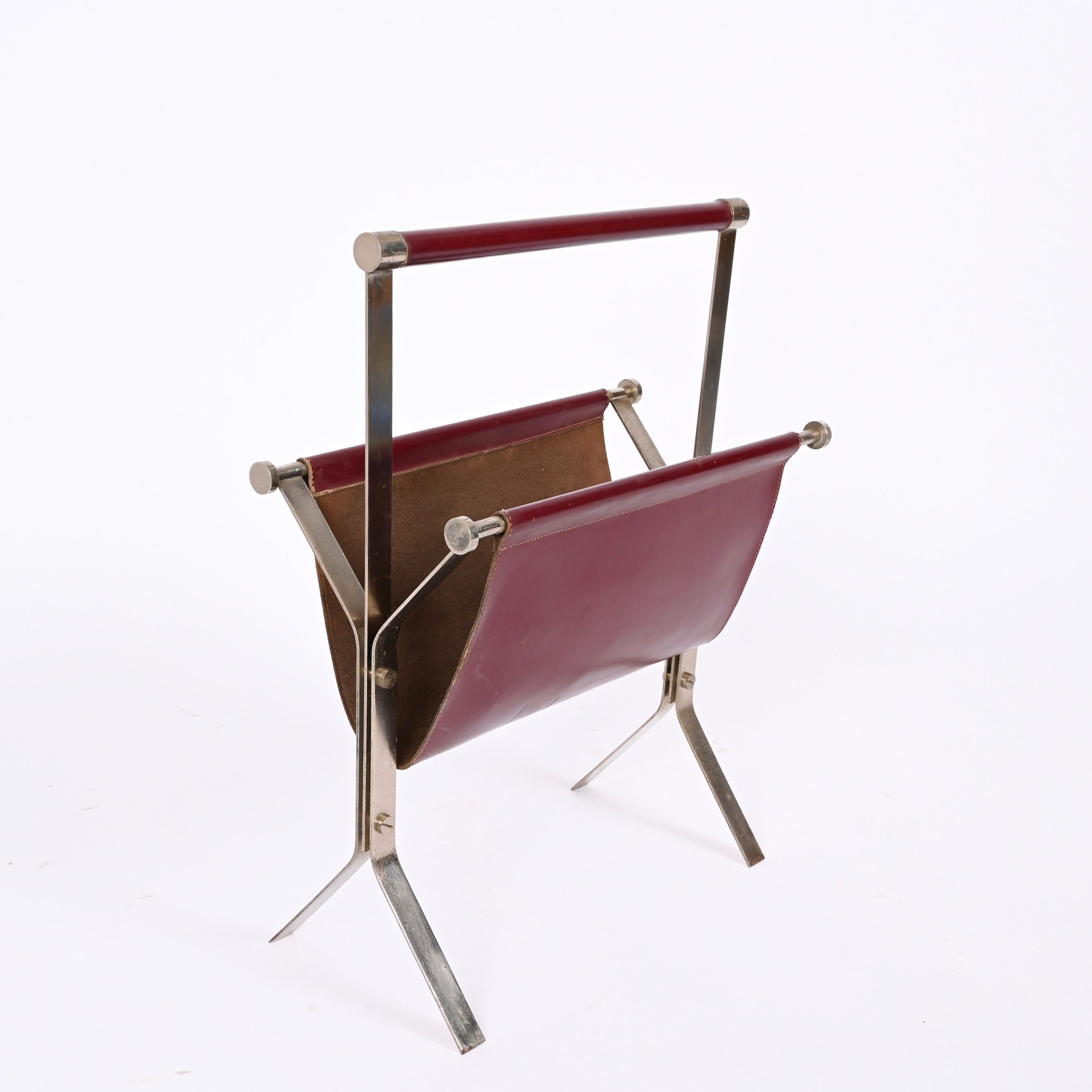 Alessandro Albrizzi Midcentury Chromed Steel and Red Leather Magazine Rack 1970s For Sale 1