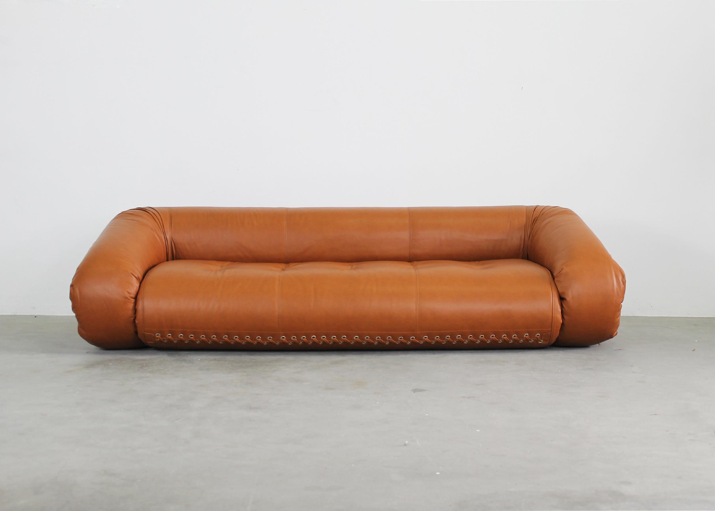 alessandro becchi sofa