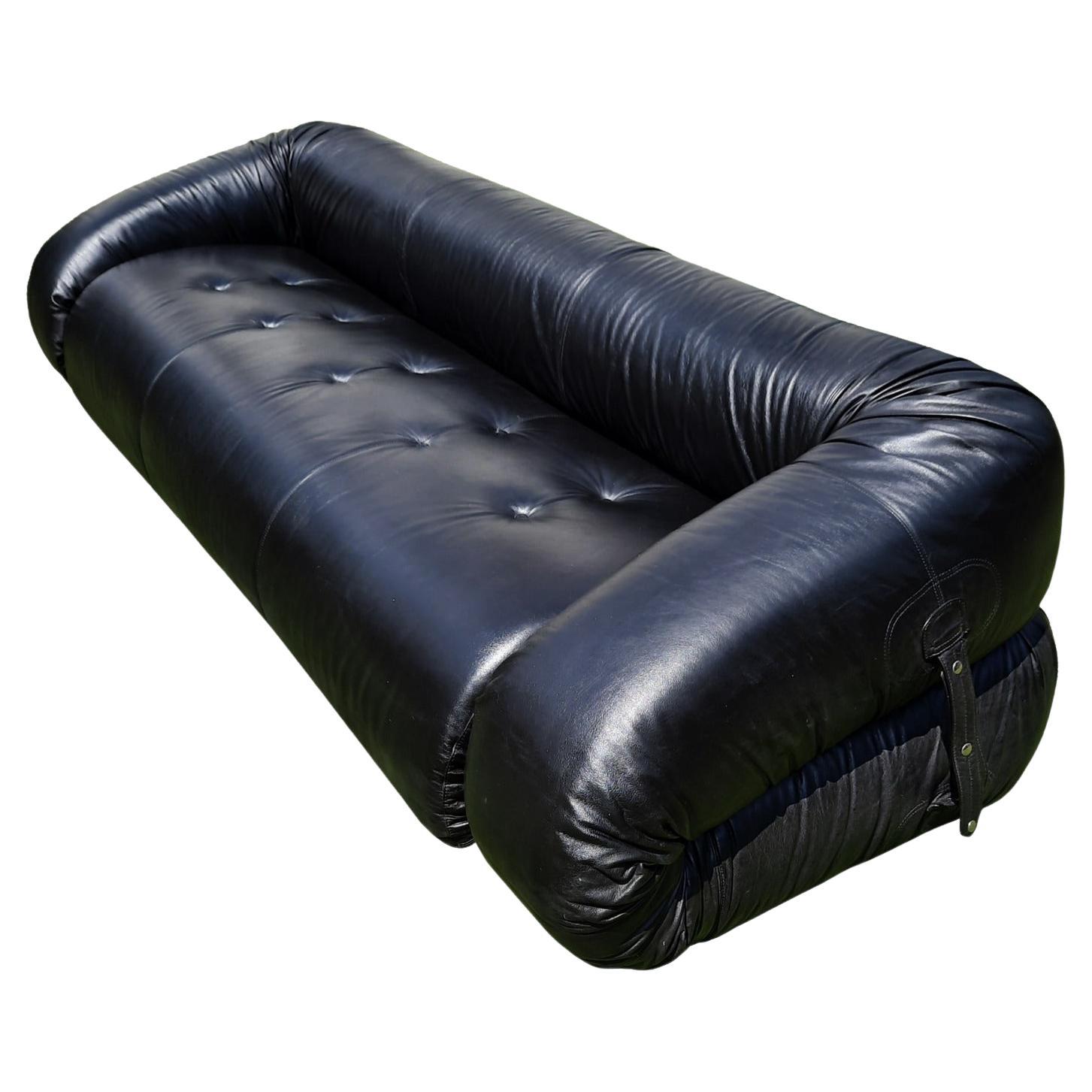Alessandro Becchi Black Leather Anfibio Three Seater Sofa for Giovannetti, 1972