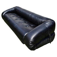 Alessandro Becchi Black Leather Anfibio Three Seater Sofa for Giovannetti, 1972