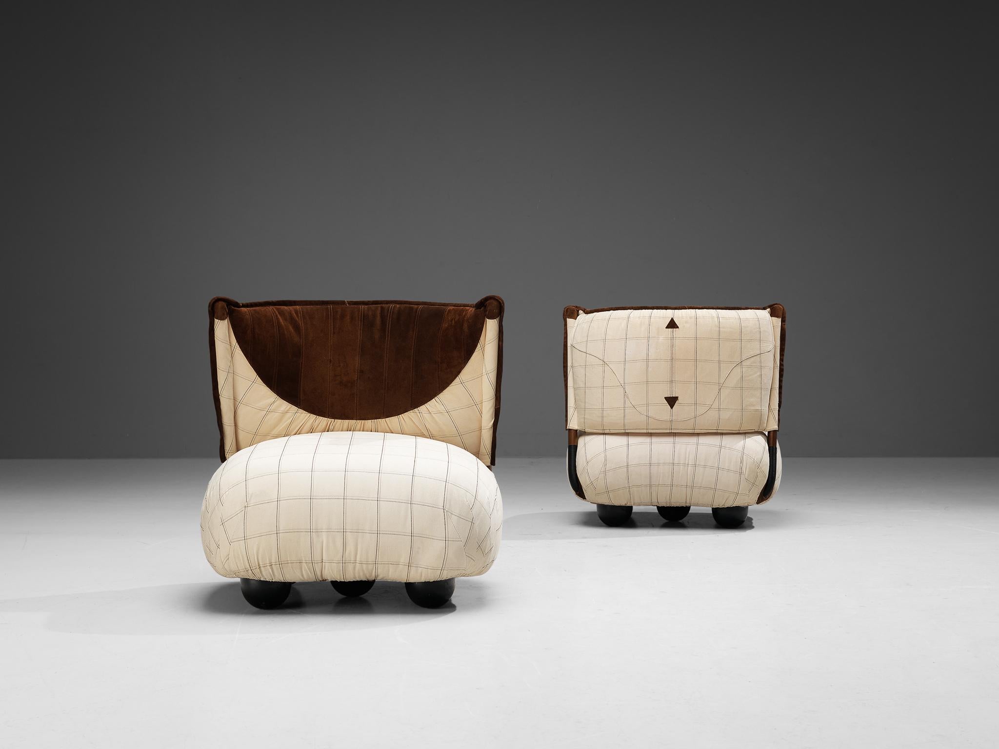 Alessandro Becchi for Giovannetti 'Le Bugie' Pair of Lounge Chairs 1