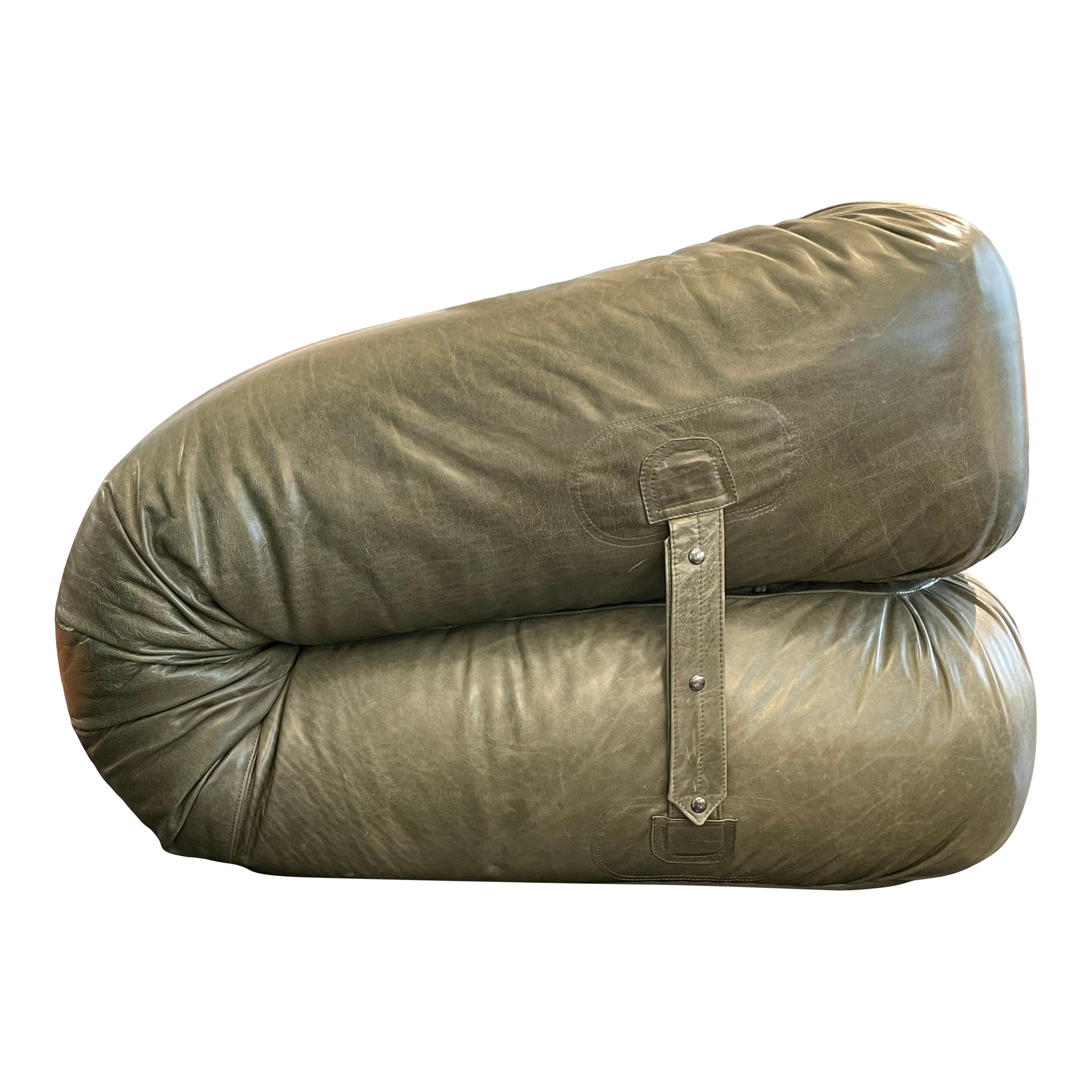Italian Alessandro Becchi Green Leather Anfibio Three Seater Sofa for Giovannetti, 1972