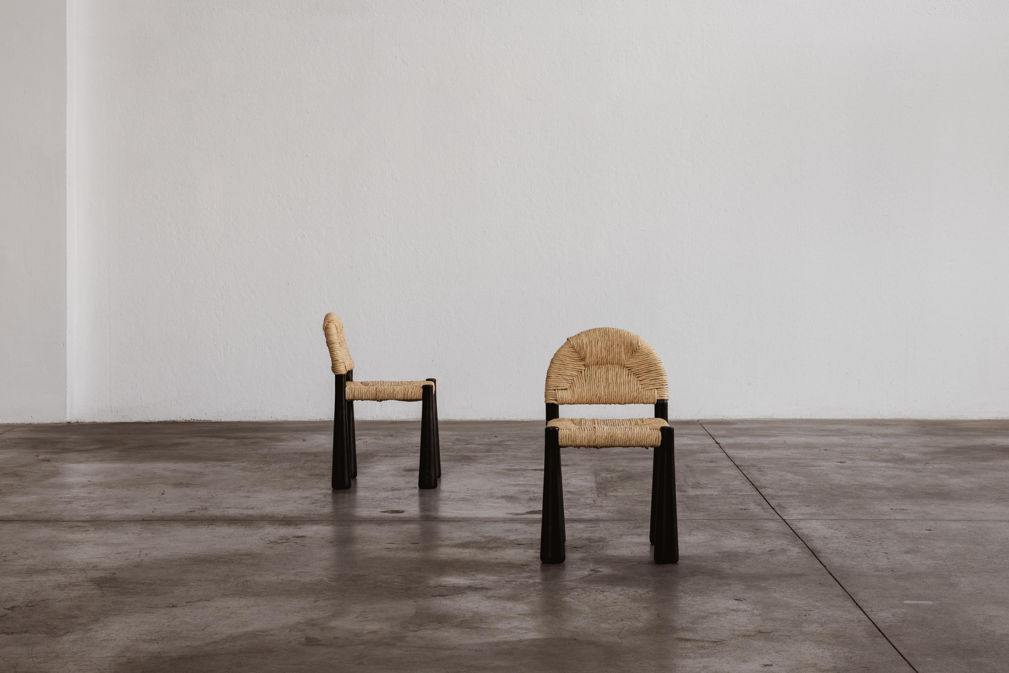 Chaises Alessandro Becchi 
