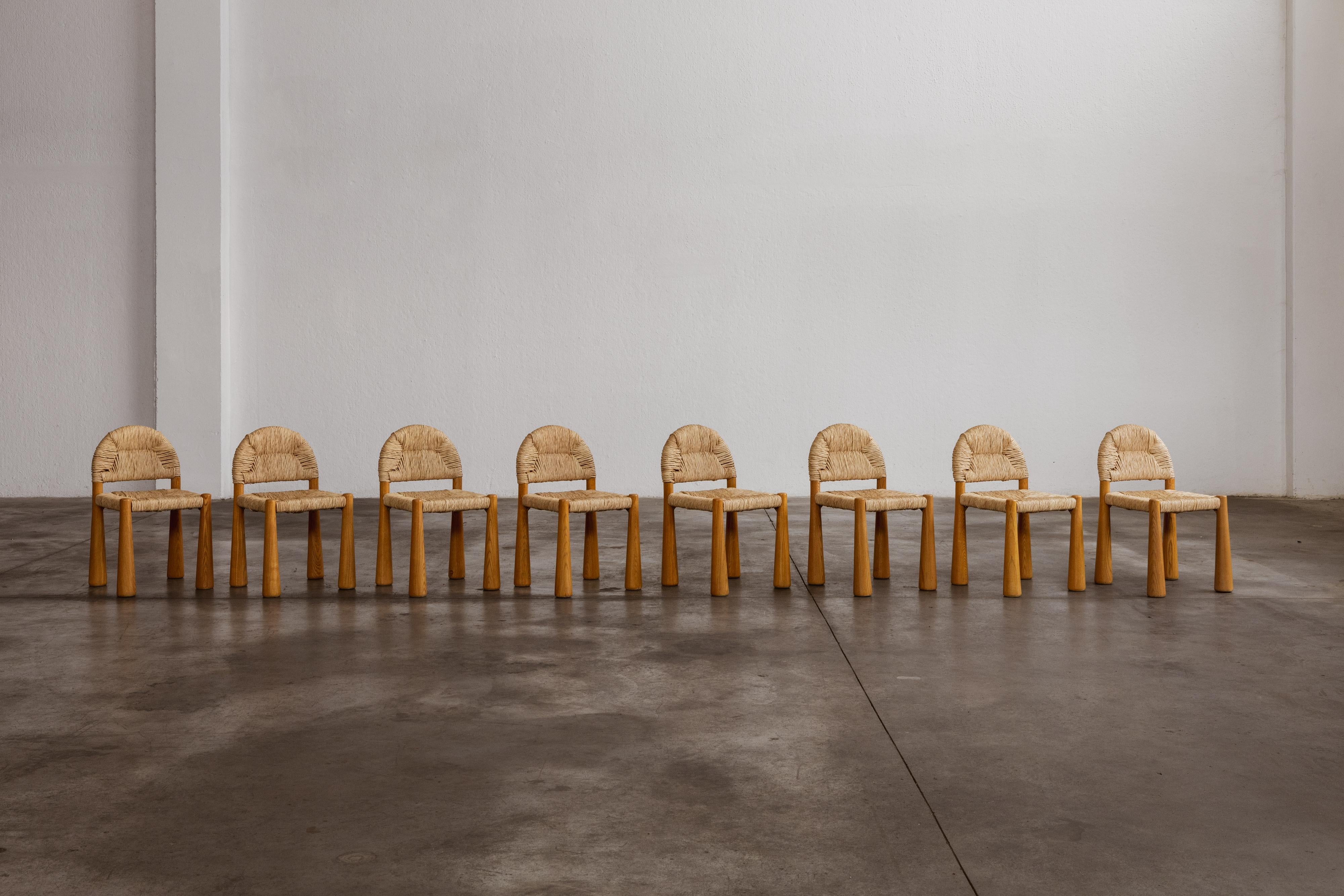 Italian Alessandro Becchi “Toscanolla” Dining Chairs for Giovannetti, 1970, Set of  8 For Sale