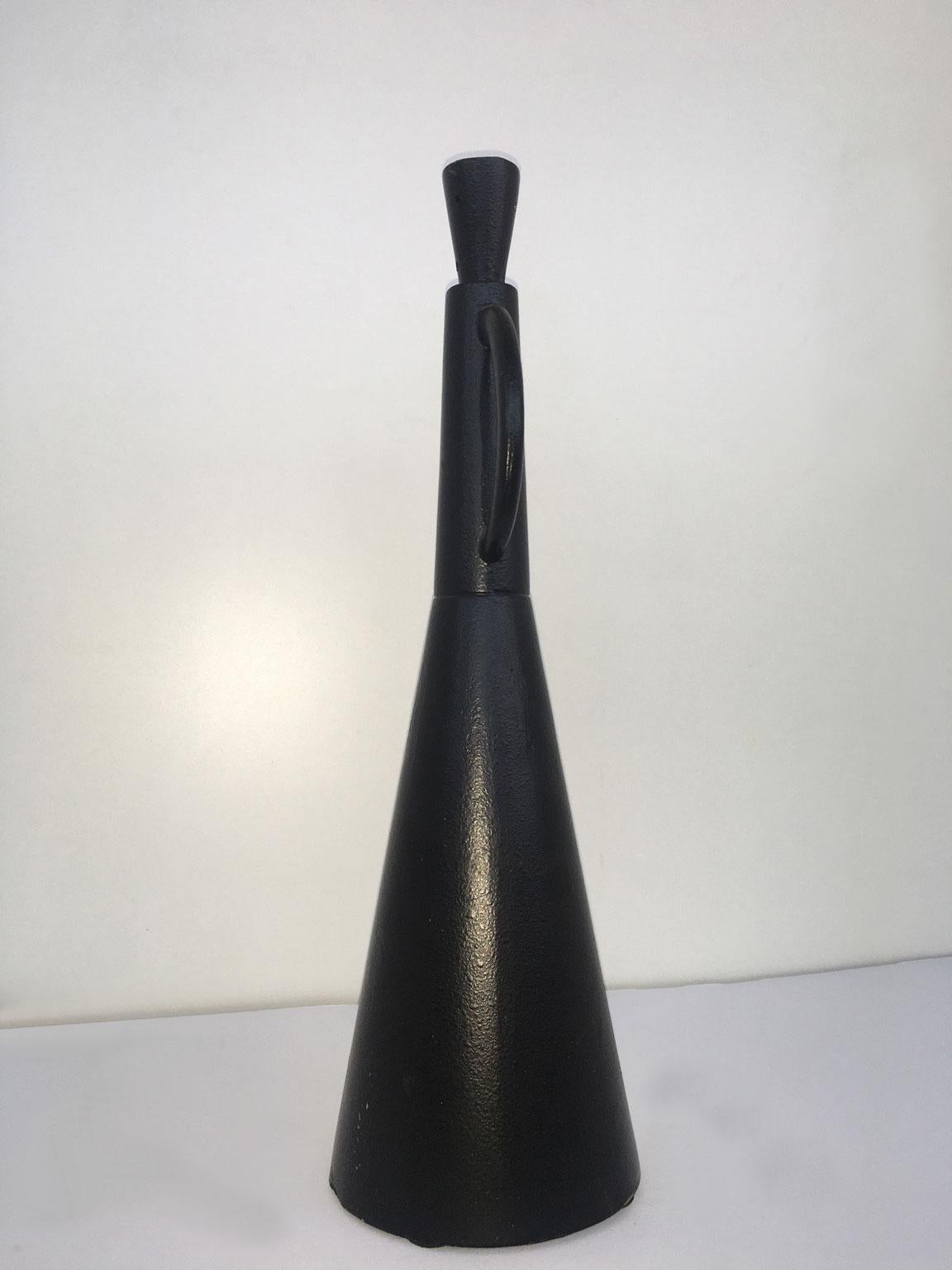 1980 Italy Post-Modern Alessandro Guerriero Abstract Sculpture Goodluck Black For Sale 5