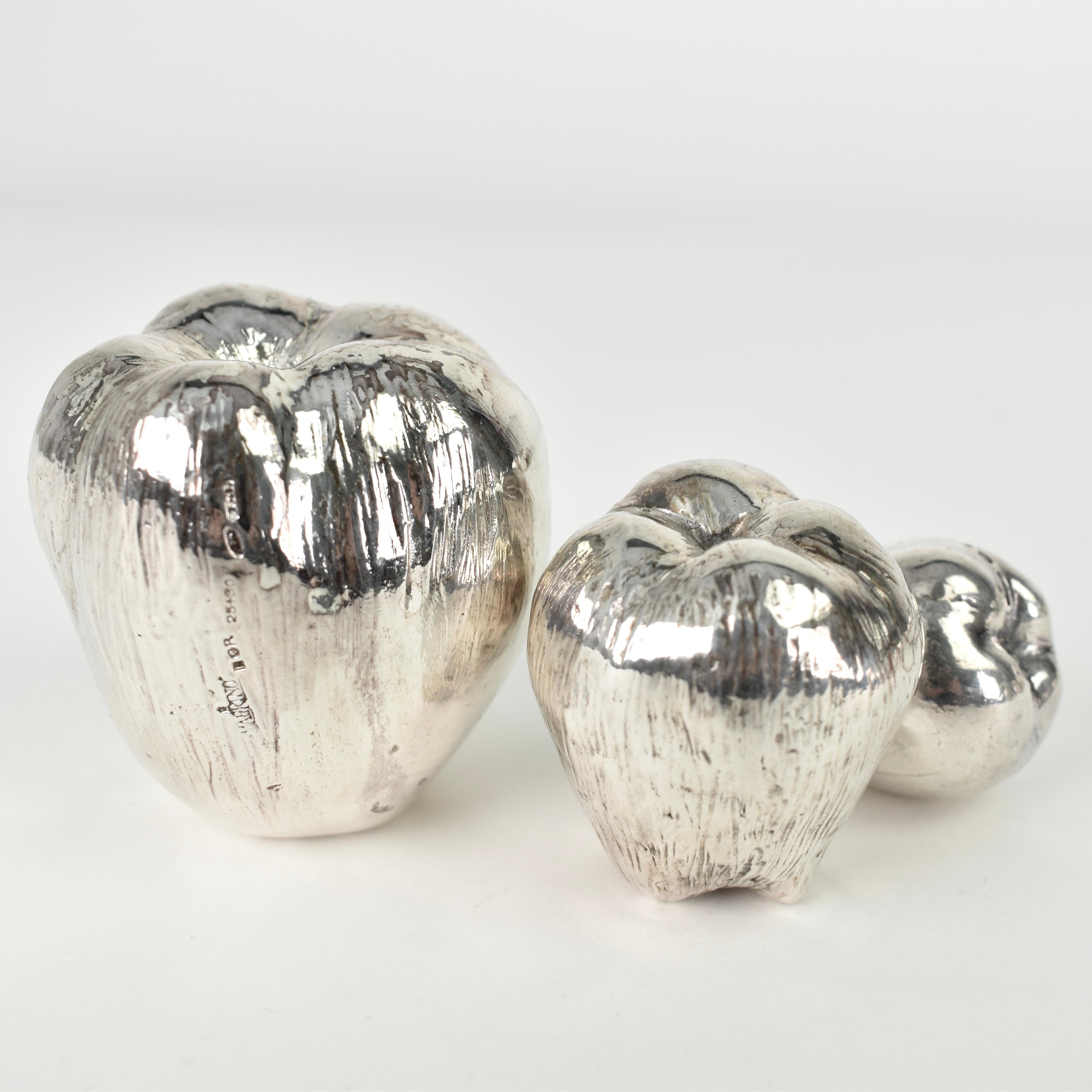 Alessandro Magrino Handmade Sterling Silver Filled Fruits, 1980s In Good Condition For Sale In AMSTERDAM, NL
