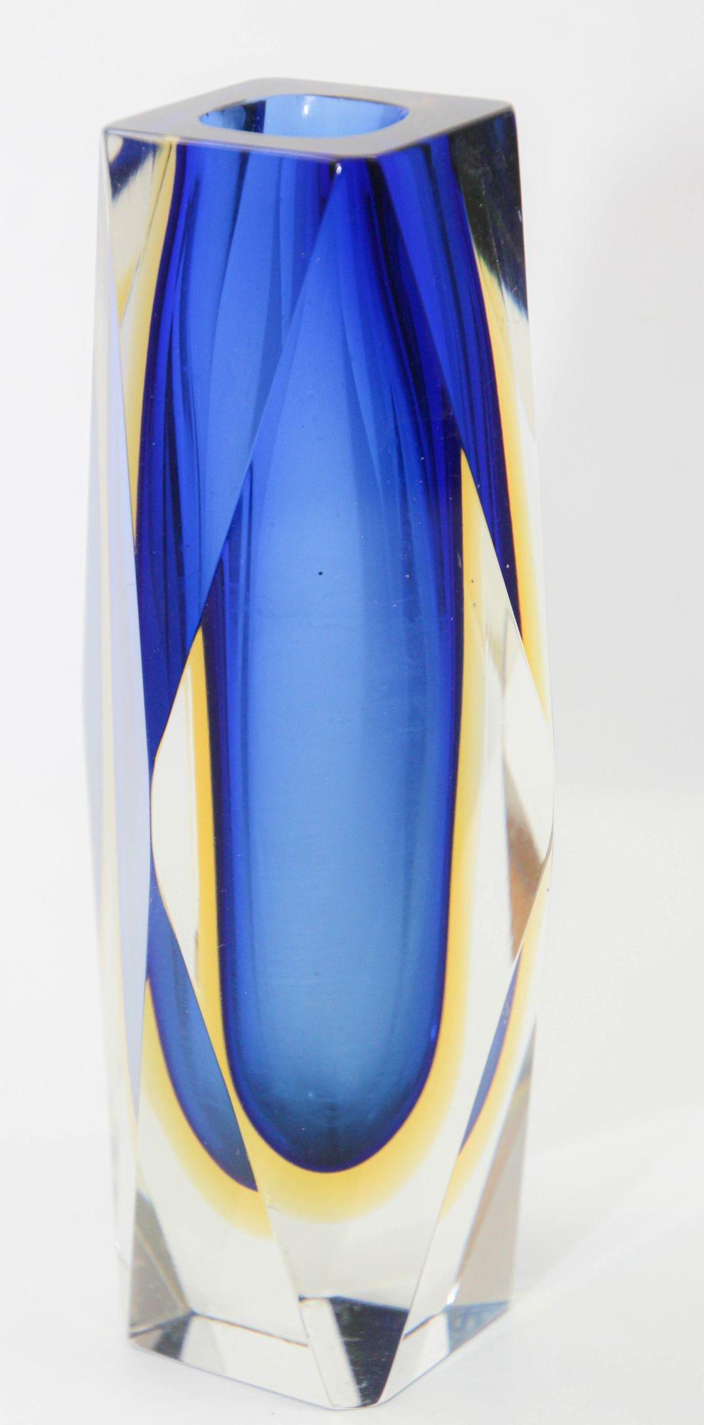 Italian Alessandro Mandruzzato Blue and Yellow Sommerso Murano Vase, Italy 1960s For Sale