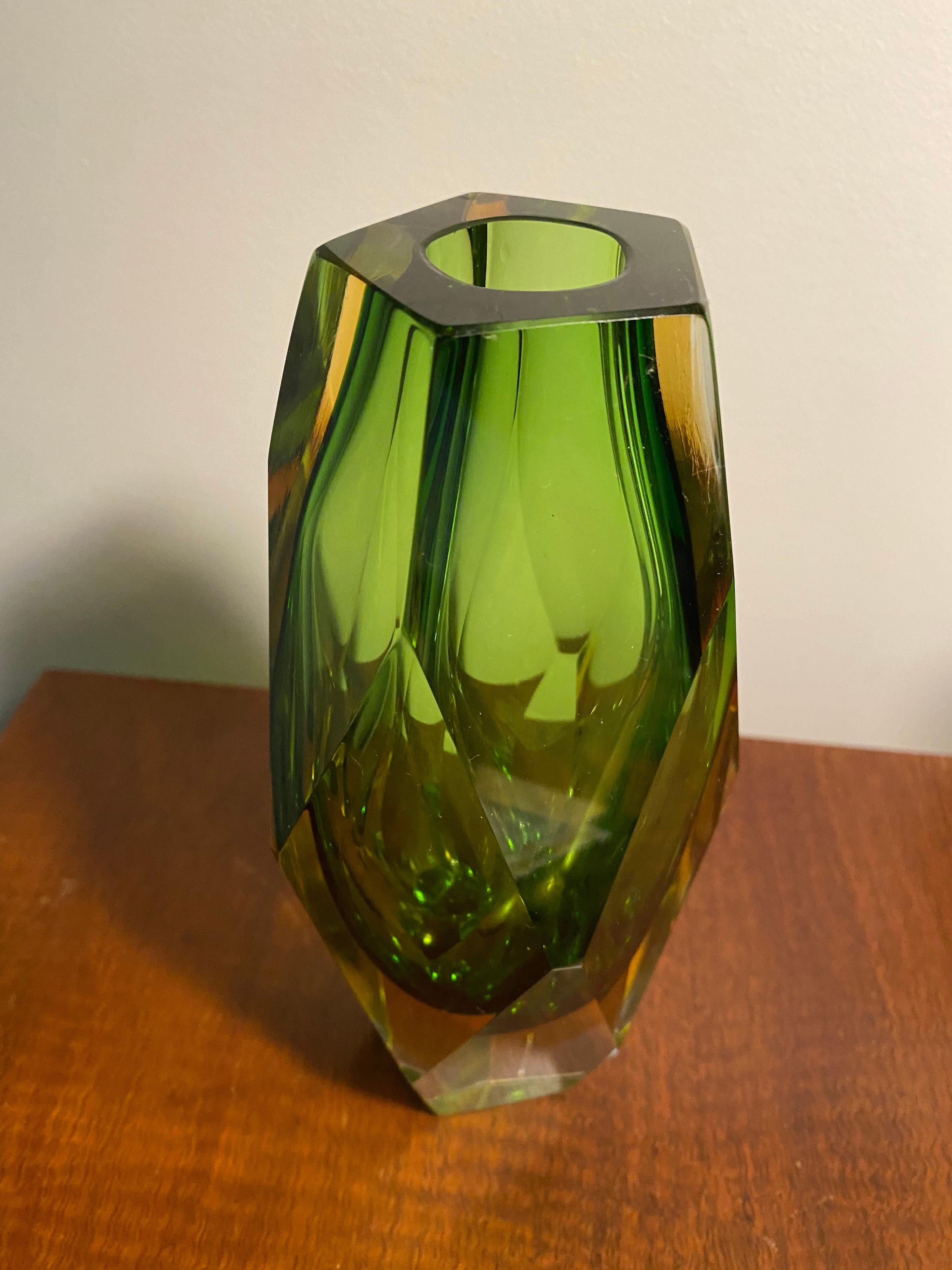 Mid-20th Century Alessandro Mandruzzato Faceted Italian Vase