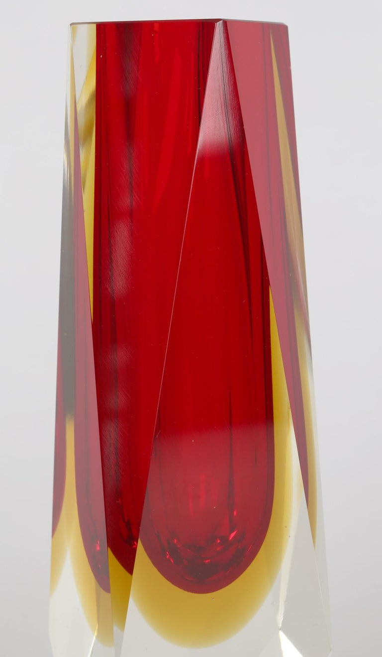 Alessandro Mandruzzato Italian Murano Sommerso Facet Cut Glass Vase For Sale 5