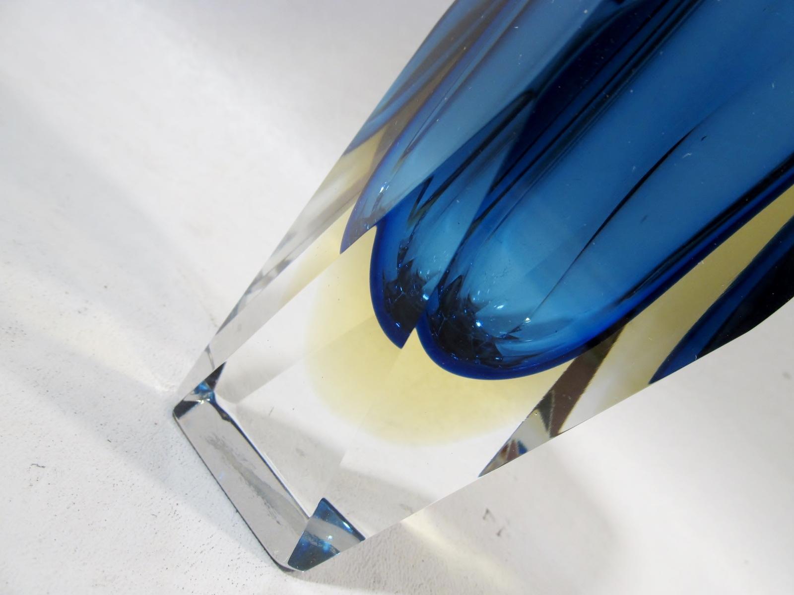 Alessandro Mandruzzato Italienischer Sommerso Facettiertes Murano-Glas Vase (Moderne der Mitte des Jahrhunderts)