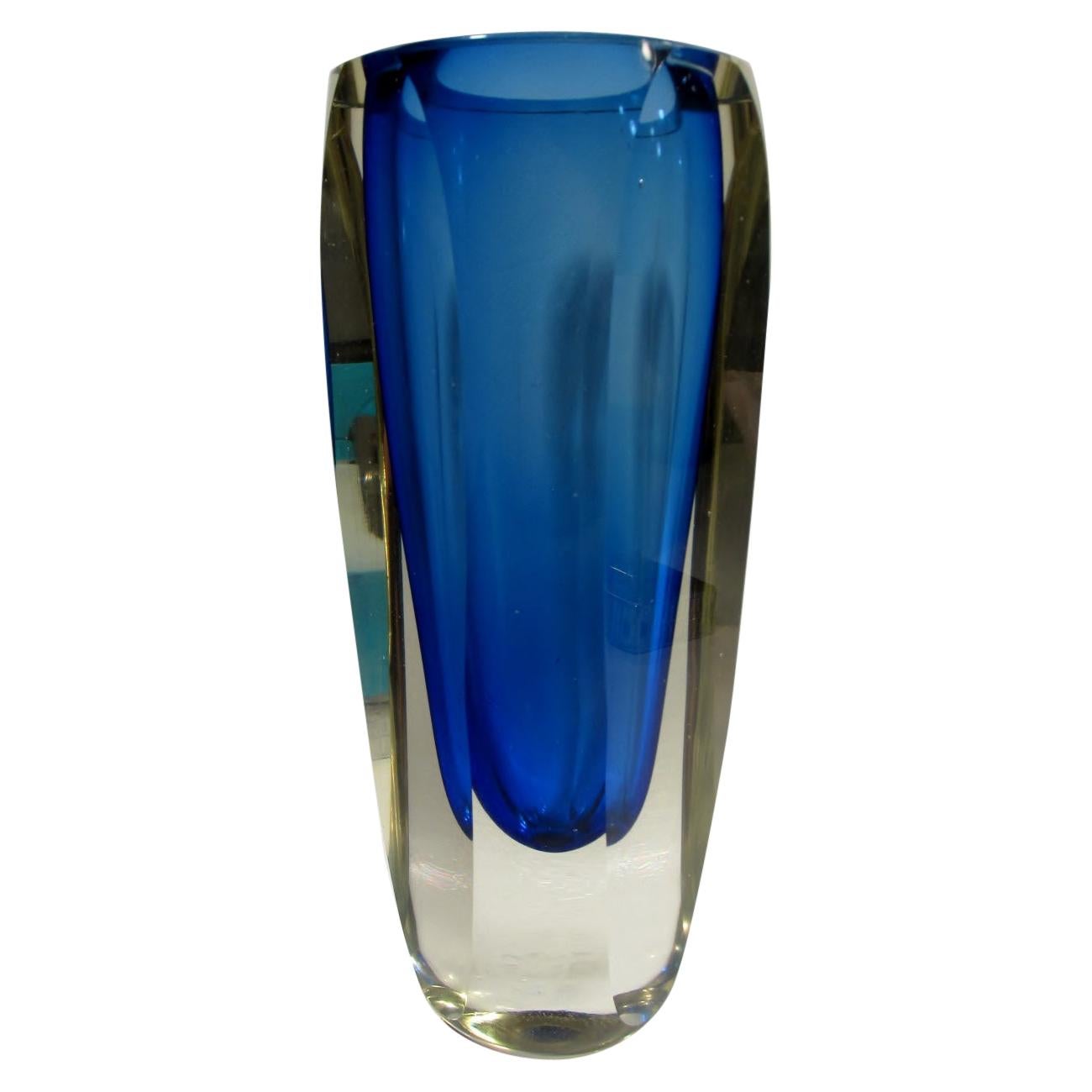 Alessandro Mandruzzato Italian Sommerso Large Faceted Murano Glass Vase For Sale