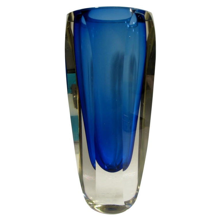 Alessandro Mandruzzato Italian Sommerso Large Faceted Murano Glass