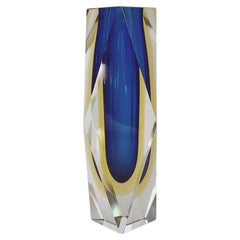 Alessandro Mandruzzato Murano Faceted Glass Vase