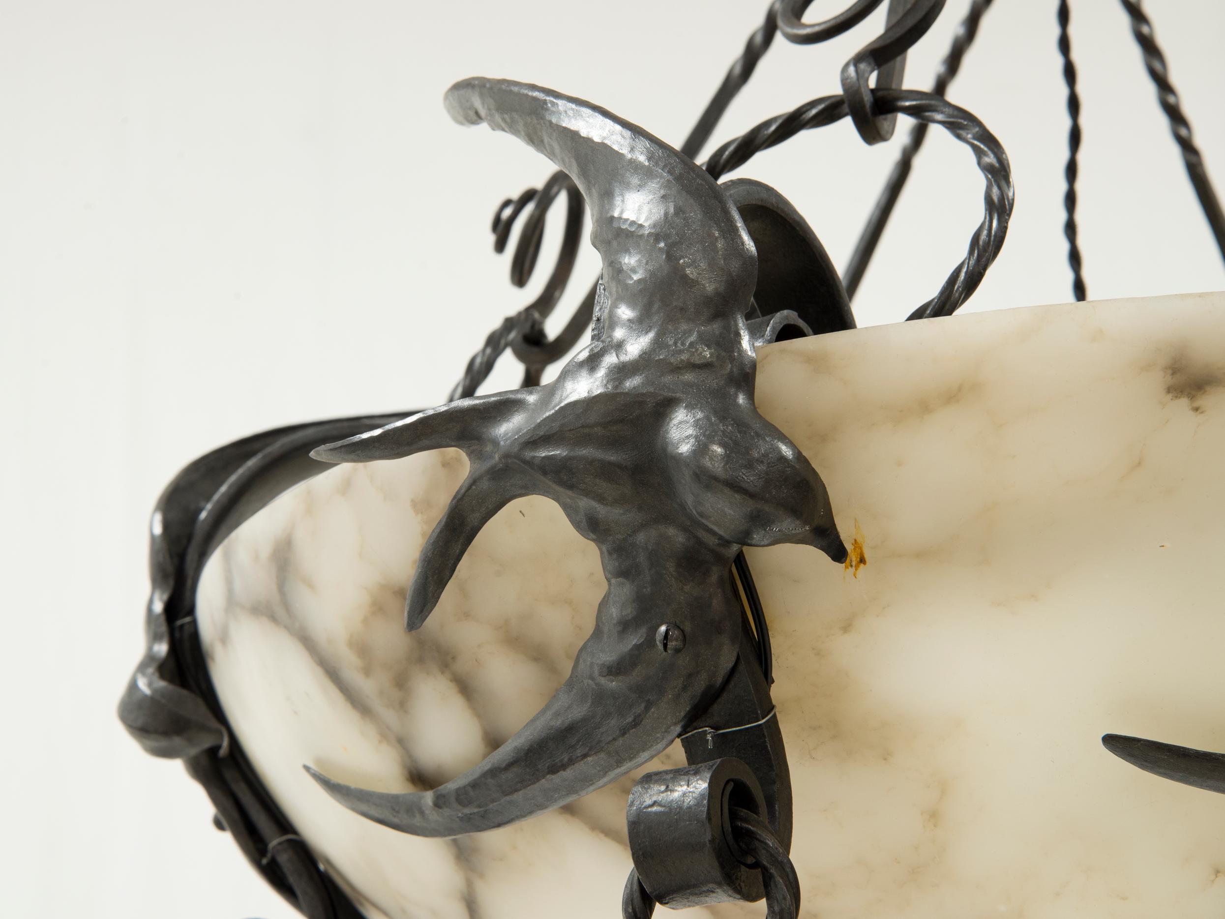 Italian Alessandro Mazzucotelli - Swallow Chandelier - Wrought Iron & Alabaster, 1920