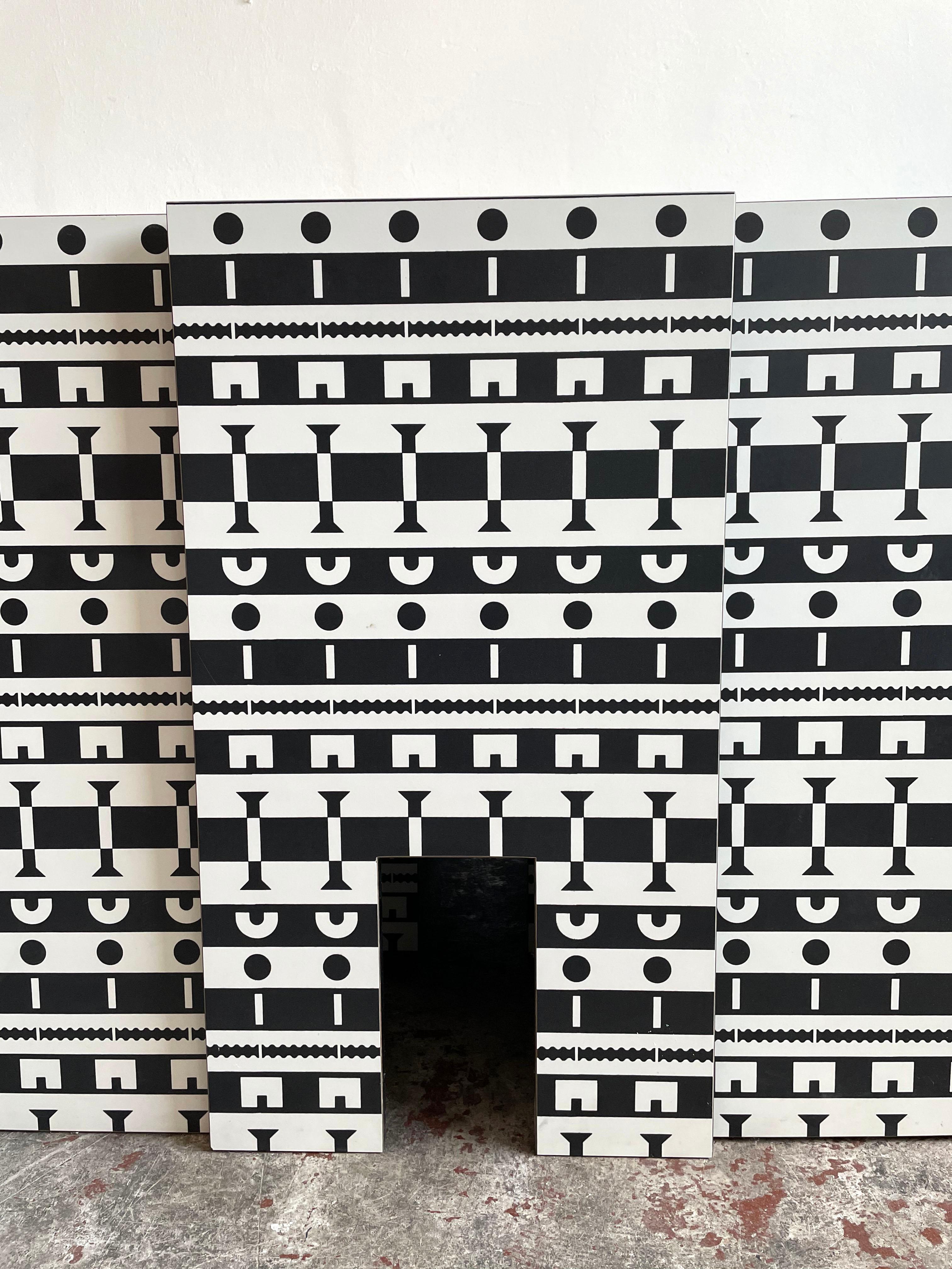 Post-Modern Alessandro Mendini and A. Guerriero, Table and Chairs 'Ollo', Studio Alchimia