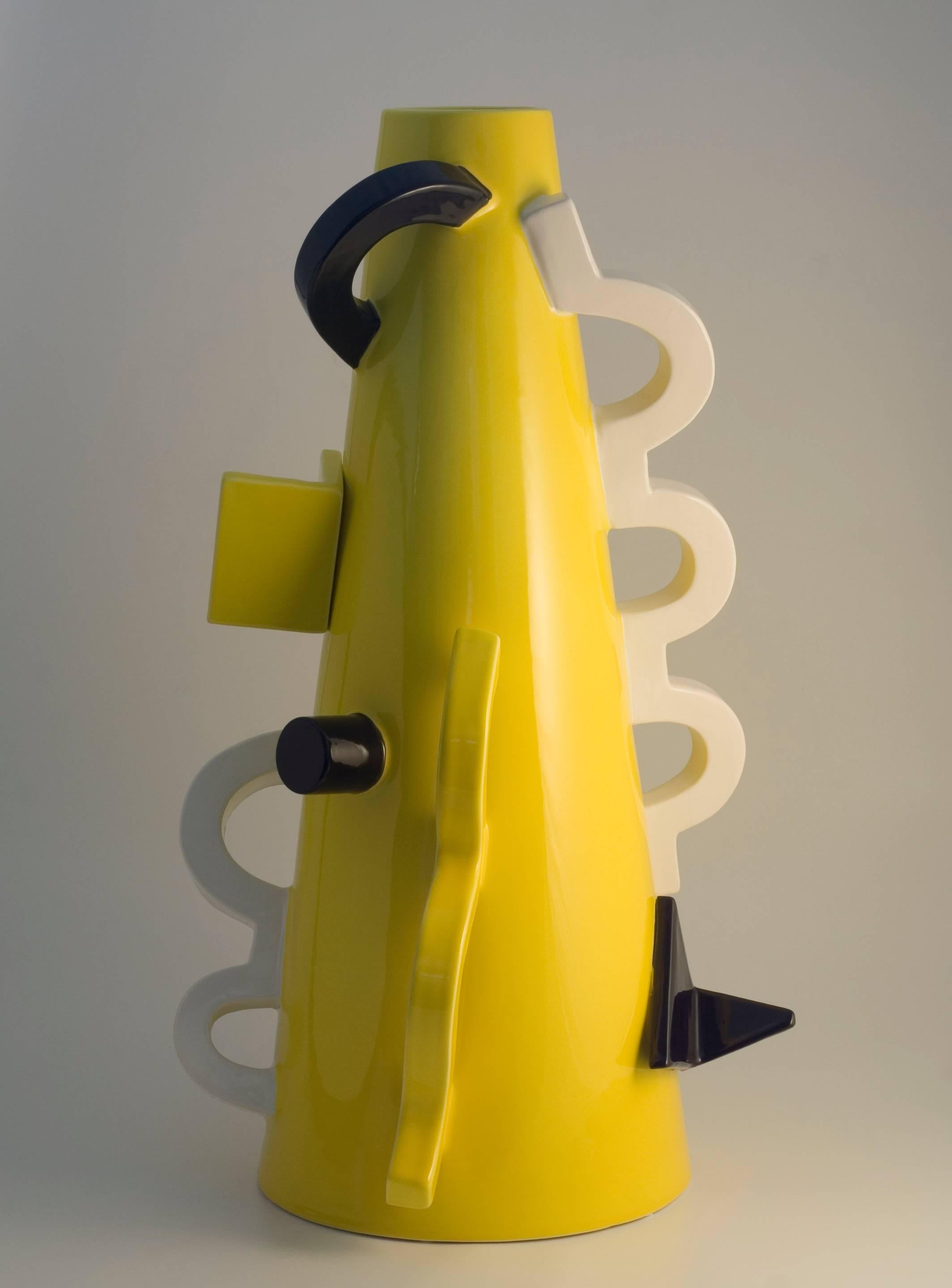 Émaillé  Vase modèle A ABC de la collection Alessandro Mendini pour Superego Editions en vente
