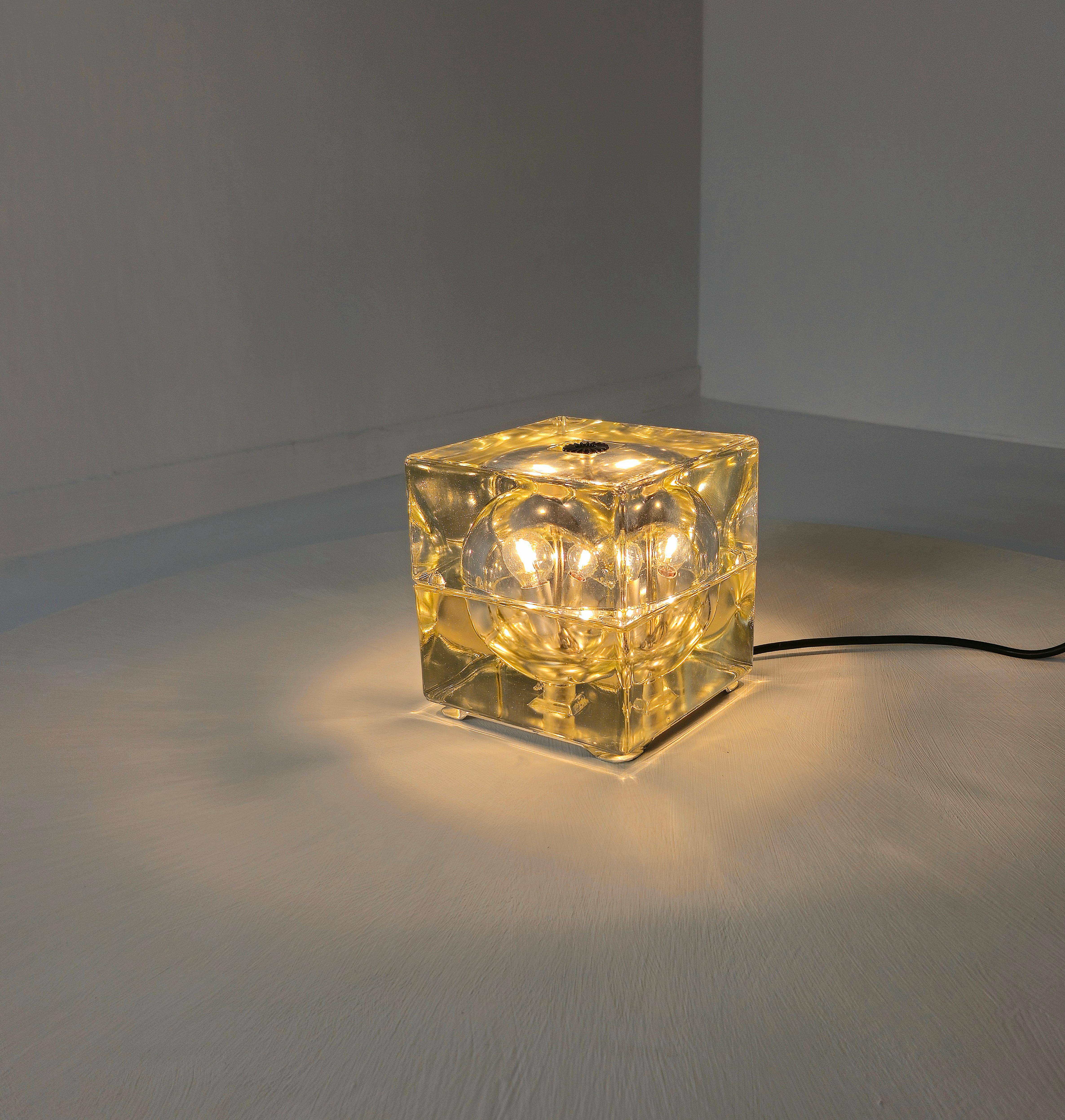 Alessandro Mendini Cubosfera Tischlampe, Design, Italien, 1968er Jahre, Mid-Century (Italienisch) im Angebot
