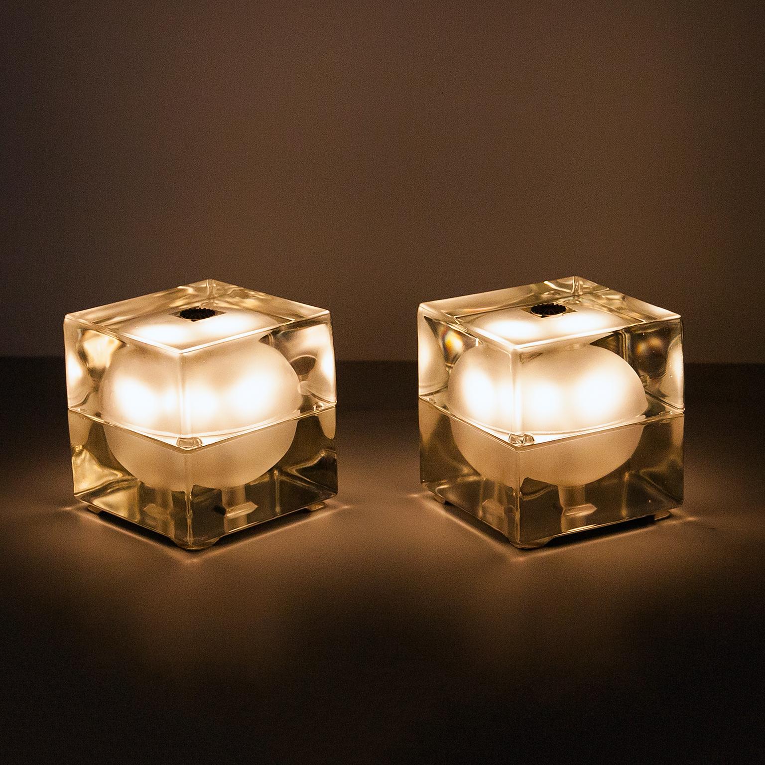Alessandro Mendini Cubosferra Table Lamp 1968 Set of Two 4