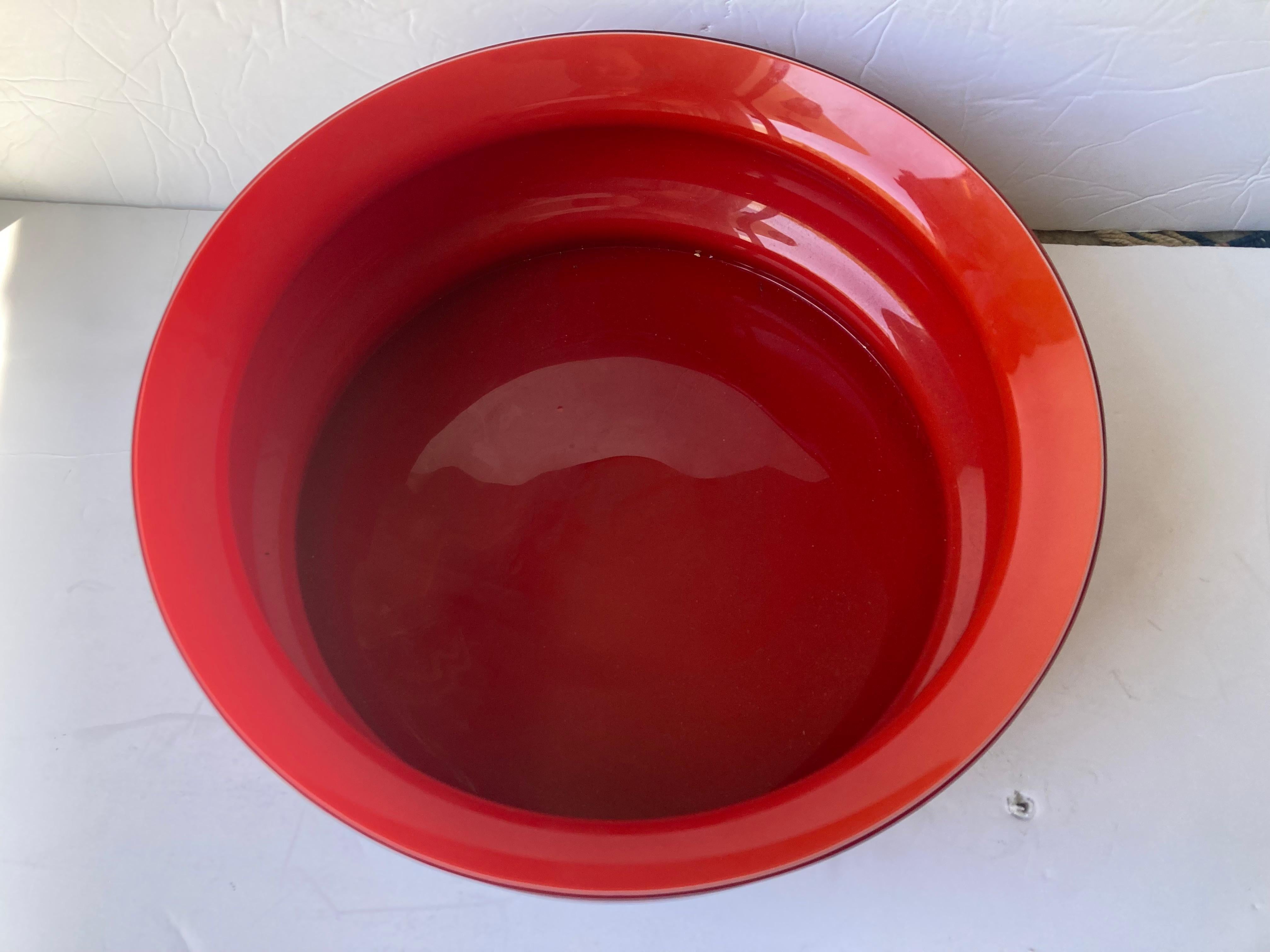 Great post modern bowl in bright red color , by the well known artist / designer Alessandro Mendini .signed Venini 94.