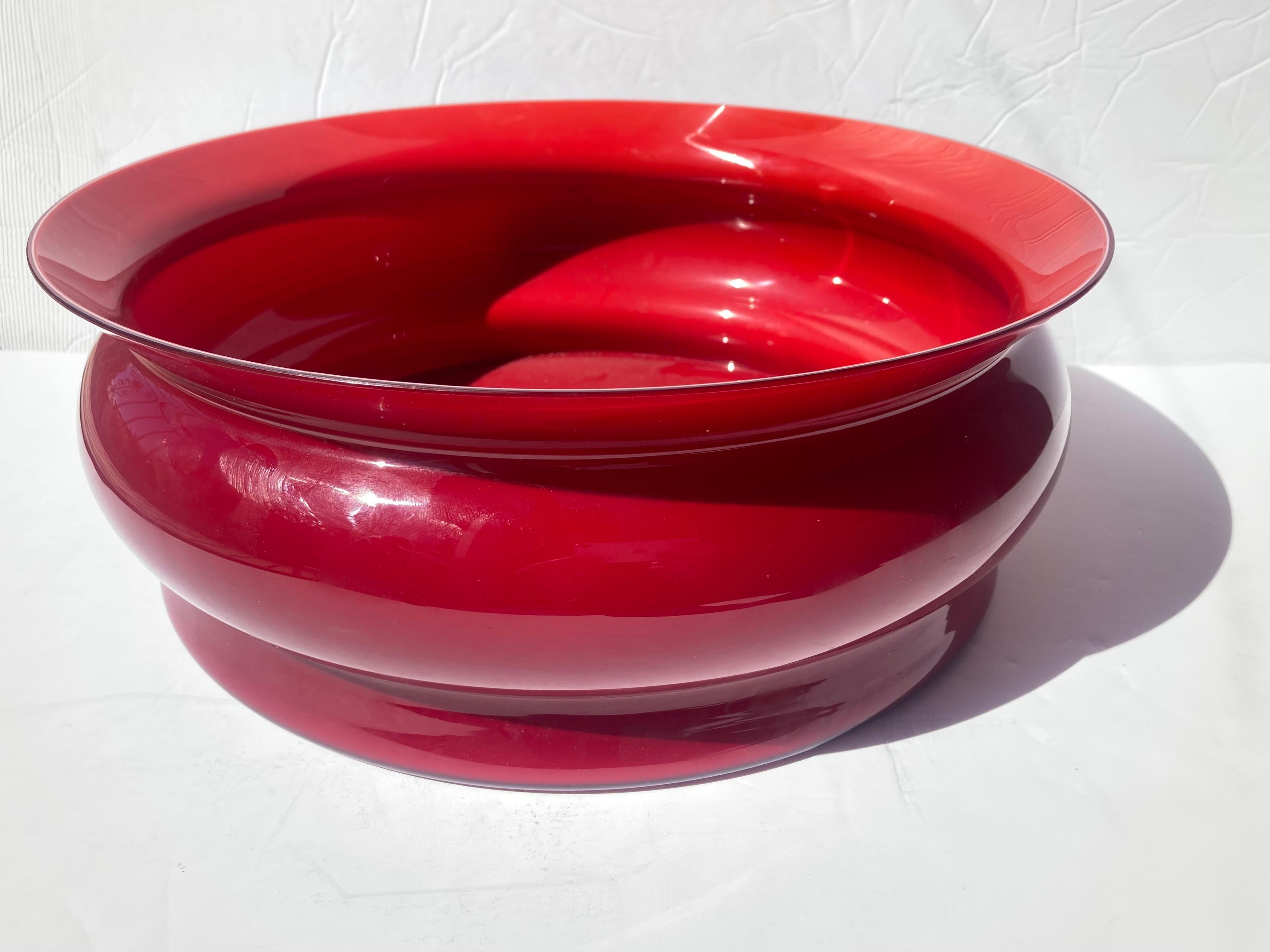 Hand-Crafted Alessandro Mendini Murano  glass bowl/centerpiece for Venini . Signed For Sale