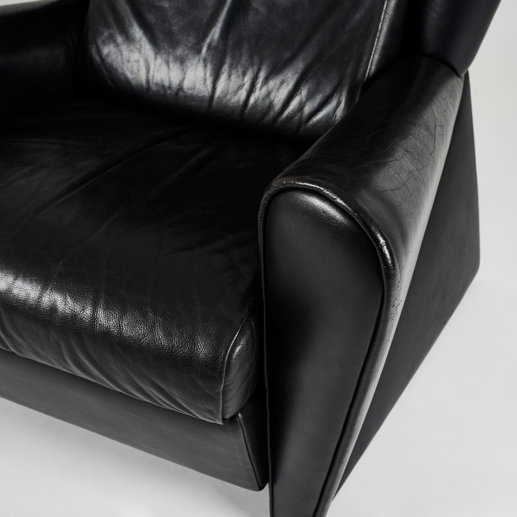 Leather Alessandro Mendini, San Leonardo black leather armchair for Matteo Grassi, 1986