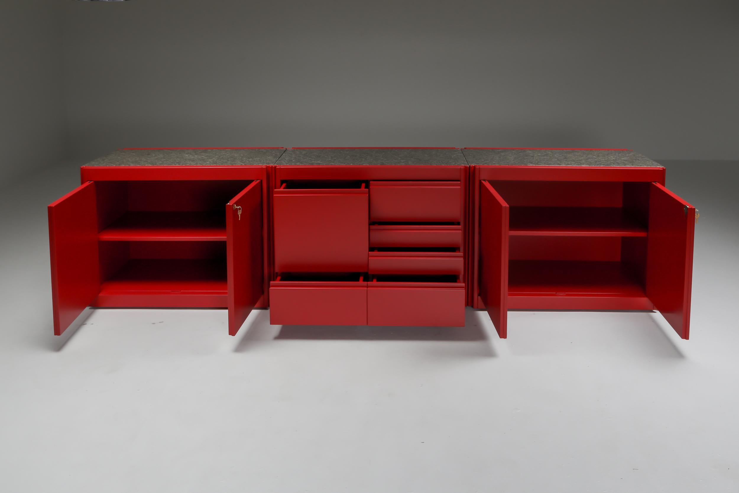 Laqué Enfilade 4D d'Angelo Mangiarotti pour Molteni, bois laqu et granit, 1970 en vente