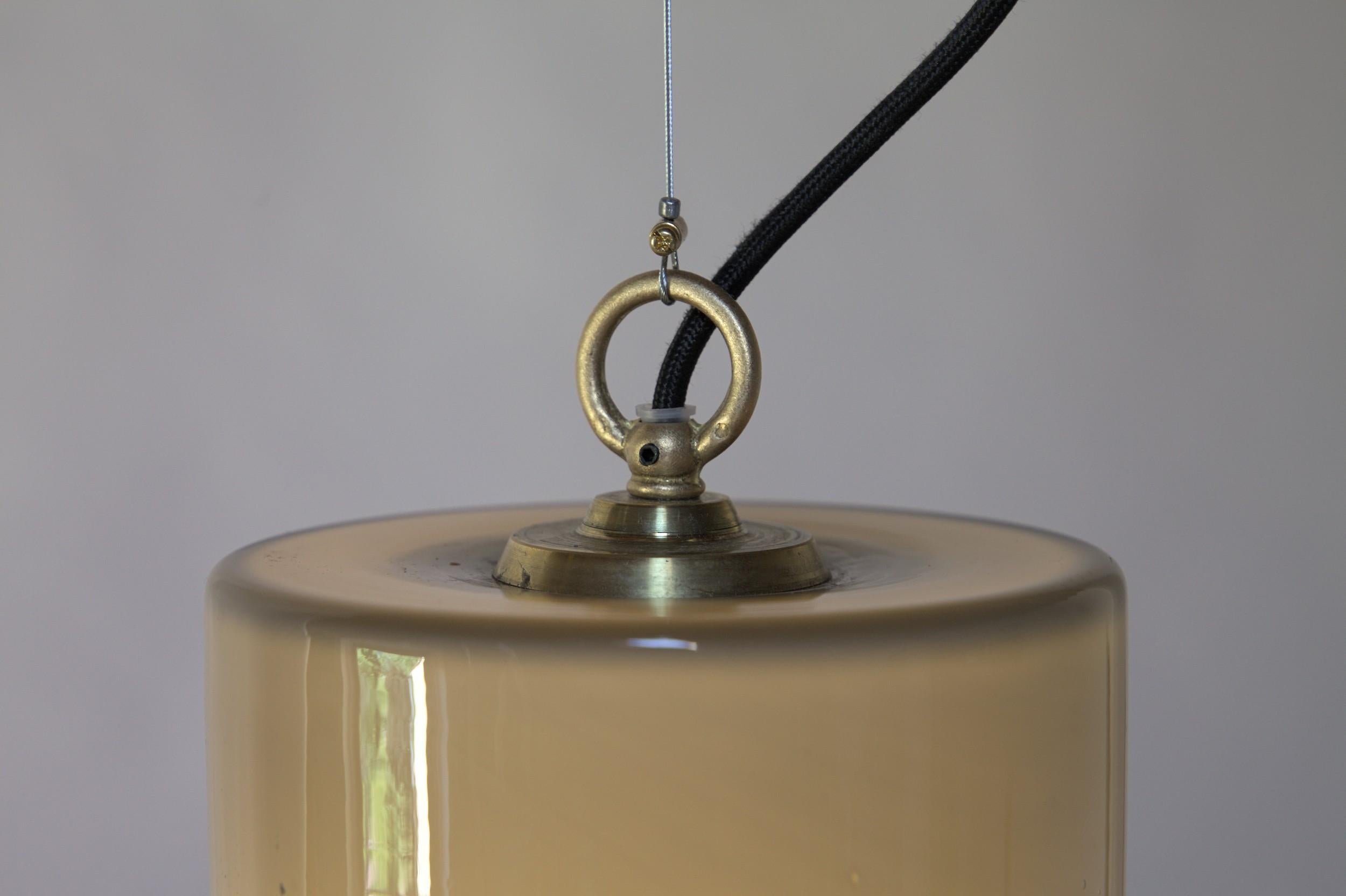 Alessandro Pianon, Vistosi, Murano Glas Gray Cased Lattimo Suspension, Murrina im Angebot 12