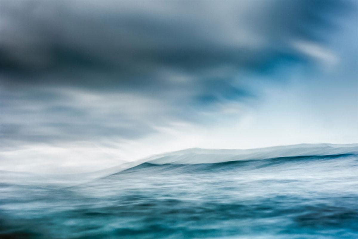 Alessandro Puccinelli Landscape Photograph - In Between #19 - Seascape