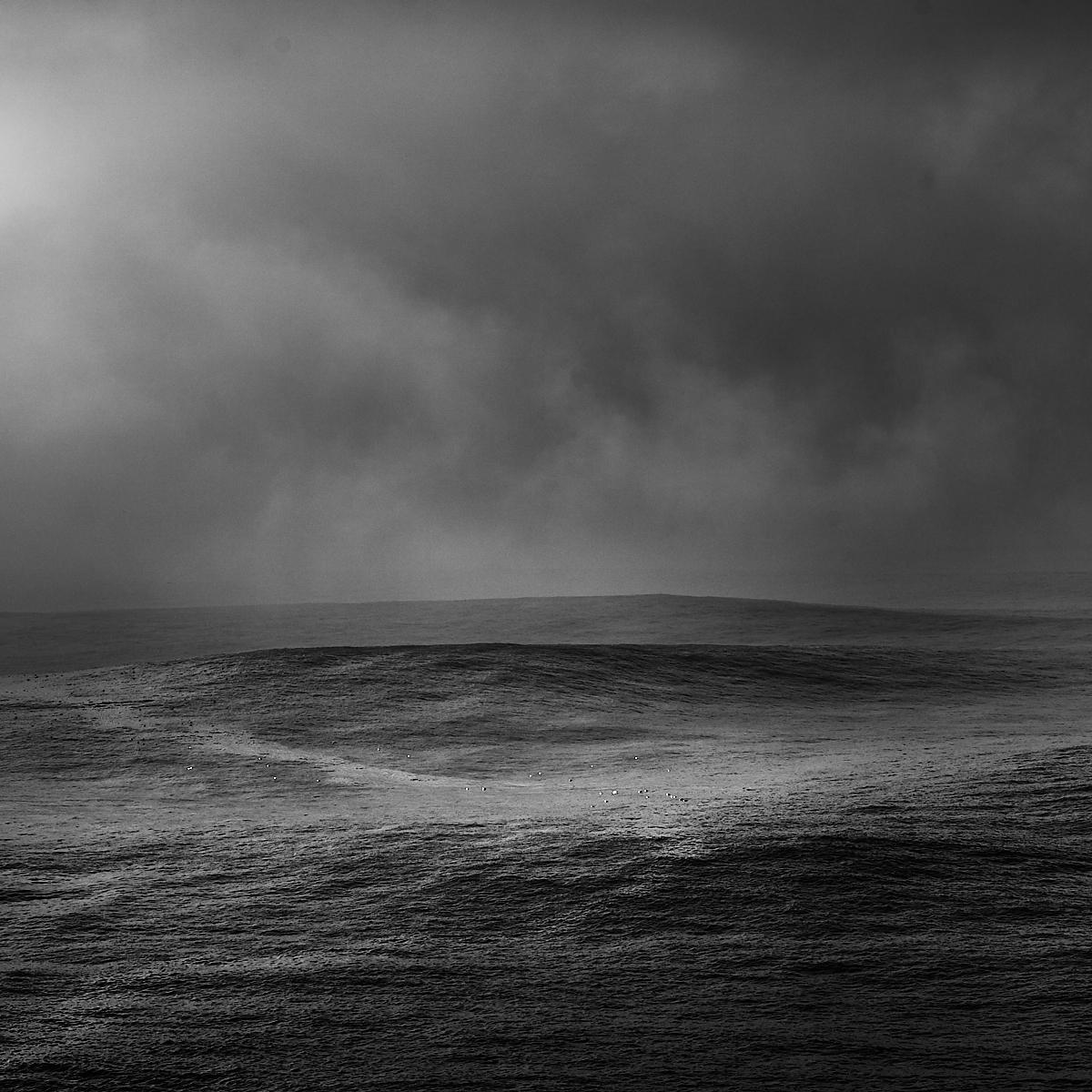 Alessandro Puccinelli Abstract Photograph - Mare #342 Seascape Black and White Photography