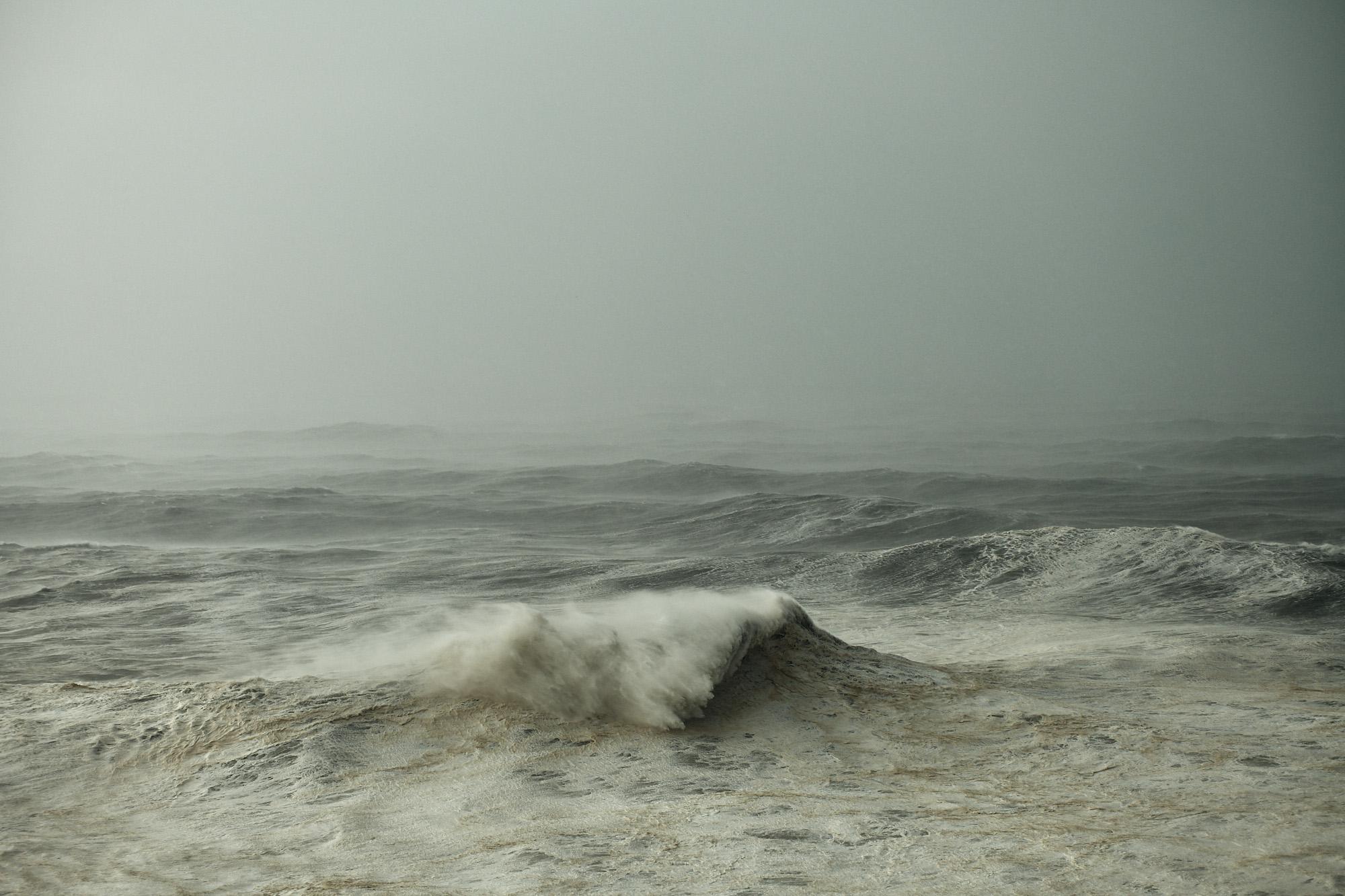Alessandro Puccinelli Landscape Photograph - Mare 399 - Seascape photograph