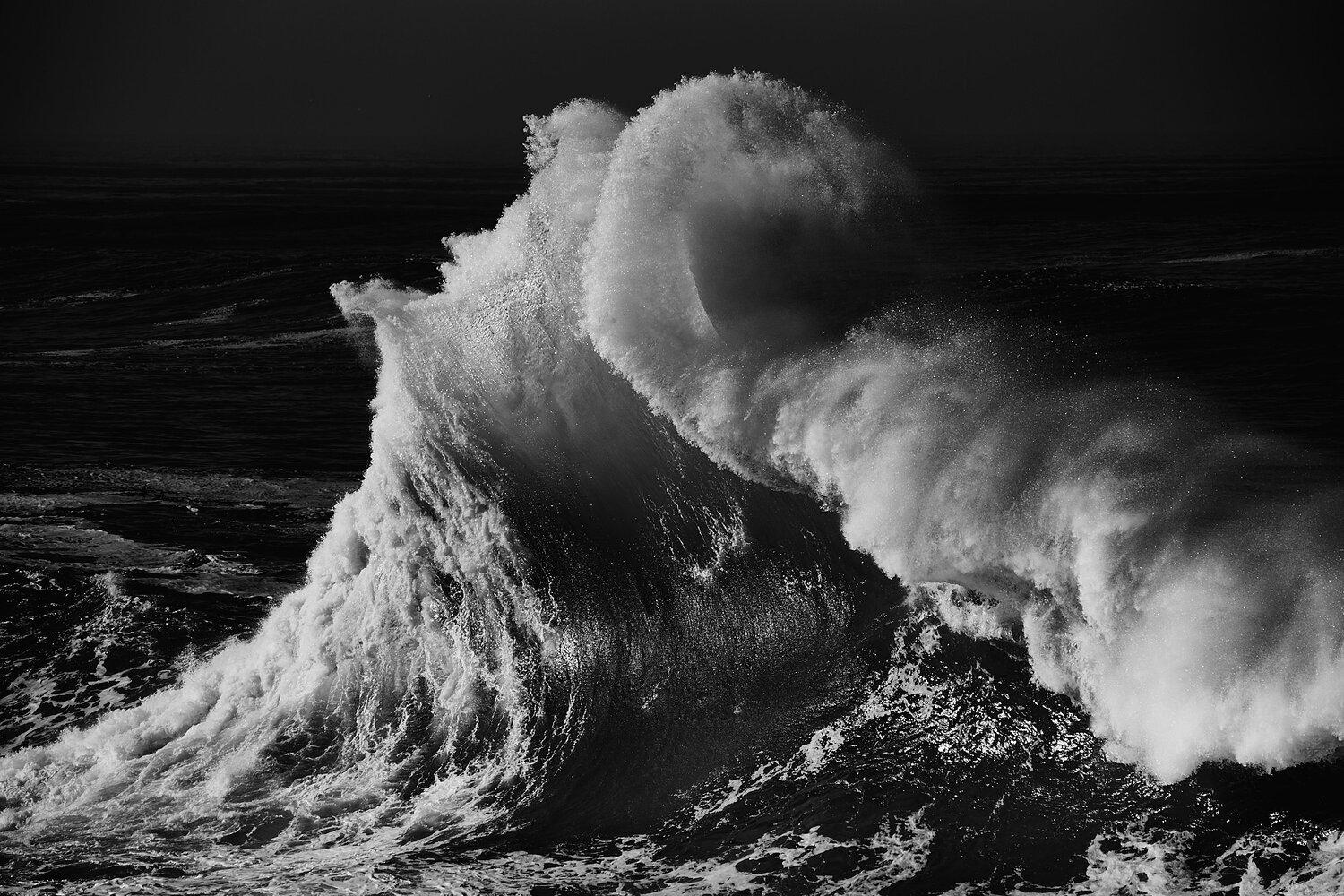 Alessandro Puccinelli Landscape Photograph - Mare 432 Seascape black and white photograph